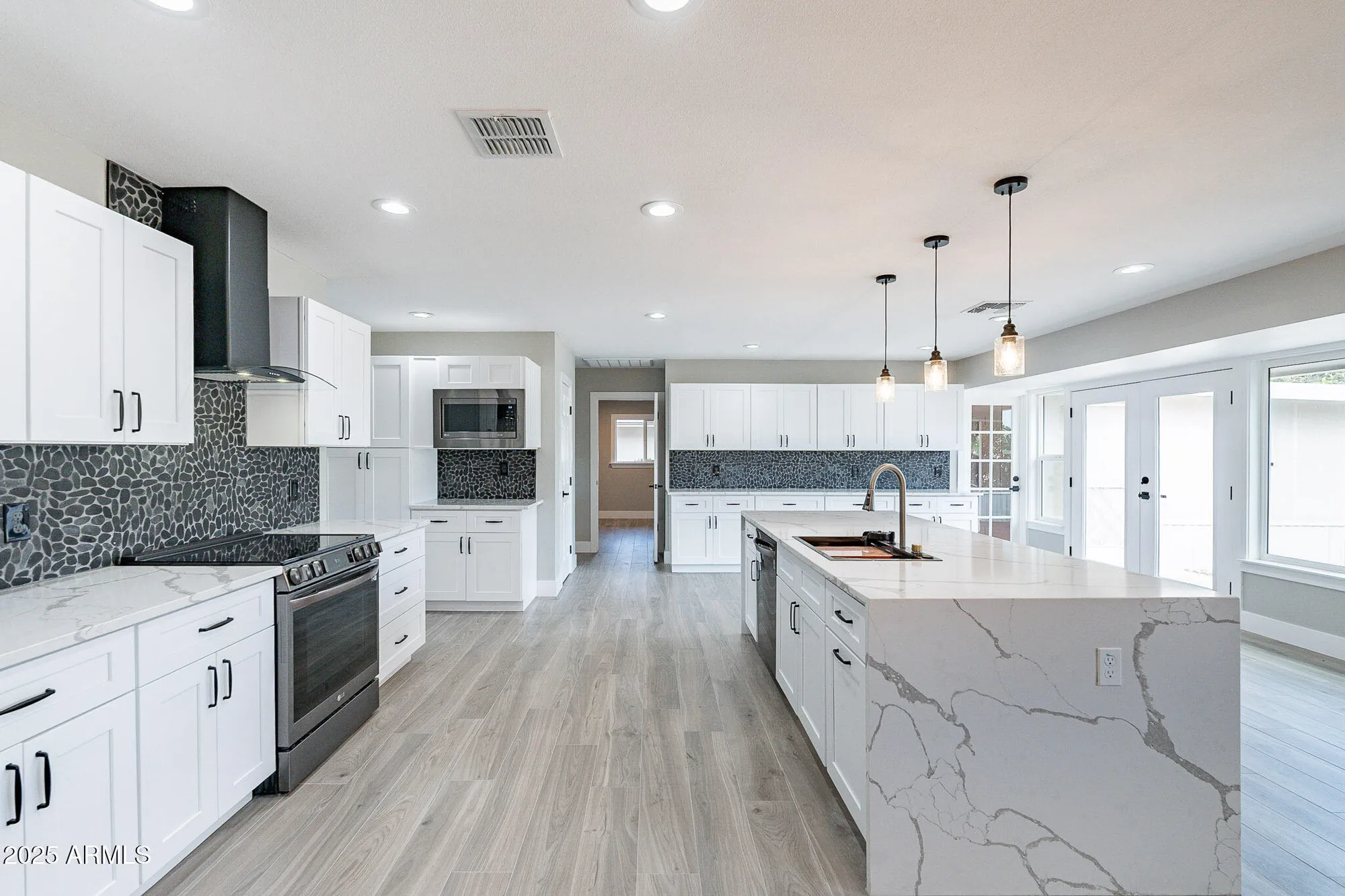 Property Slideshow image 7 of 18 | 12518 w skylark dr, Sun City West, AZ, 85375