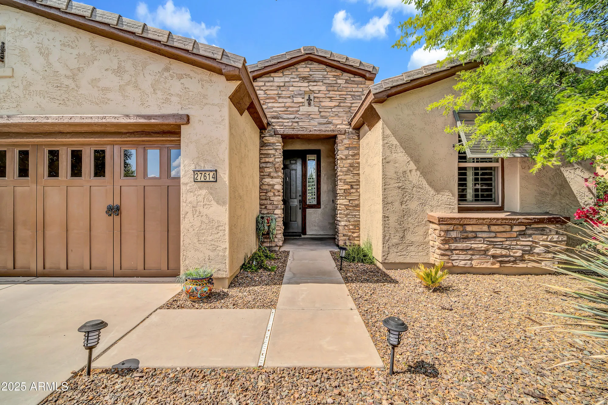Property Slideshow image 3 of 42 | 27614 n 129th ln, Peoria, AZ, 85383
