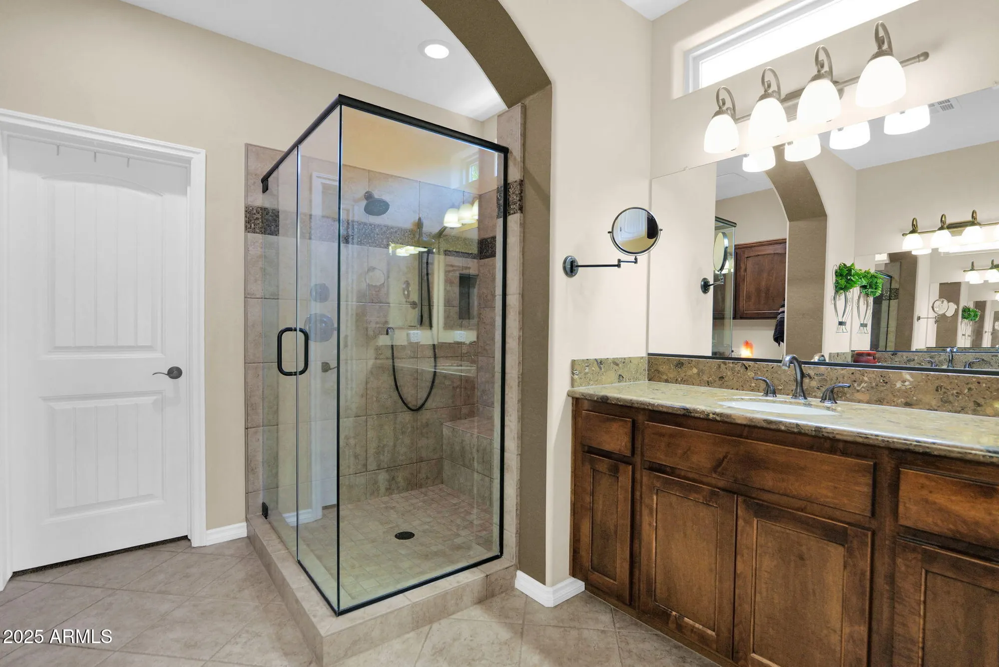 Property Slideshow image 19 of 44 | 1756 e azafran trl, Queen Creek, AZ, 85140