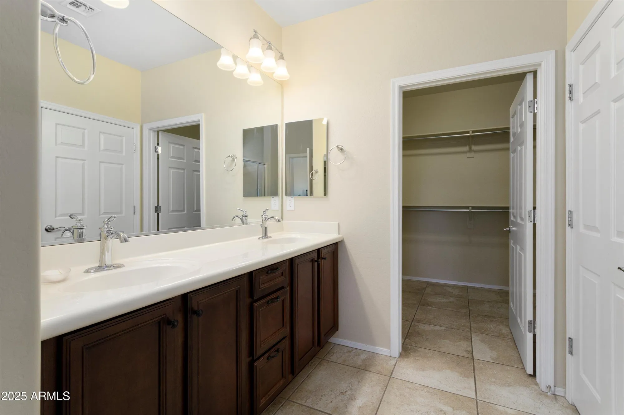 Property Slideshow image 24 of 37 | 26456 w cat balue dr, Buckeye, AZ, 85396