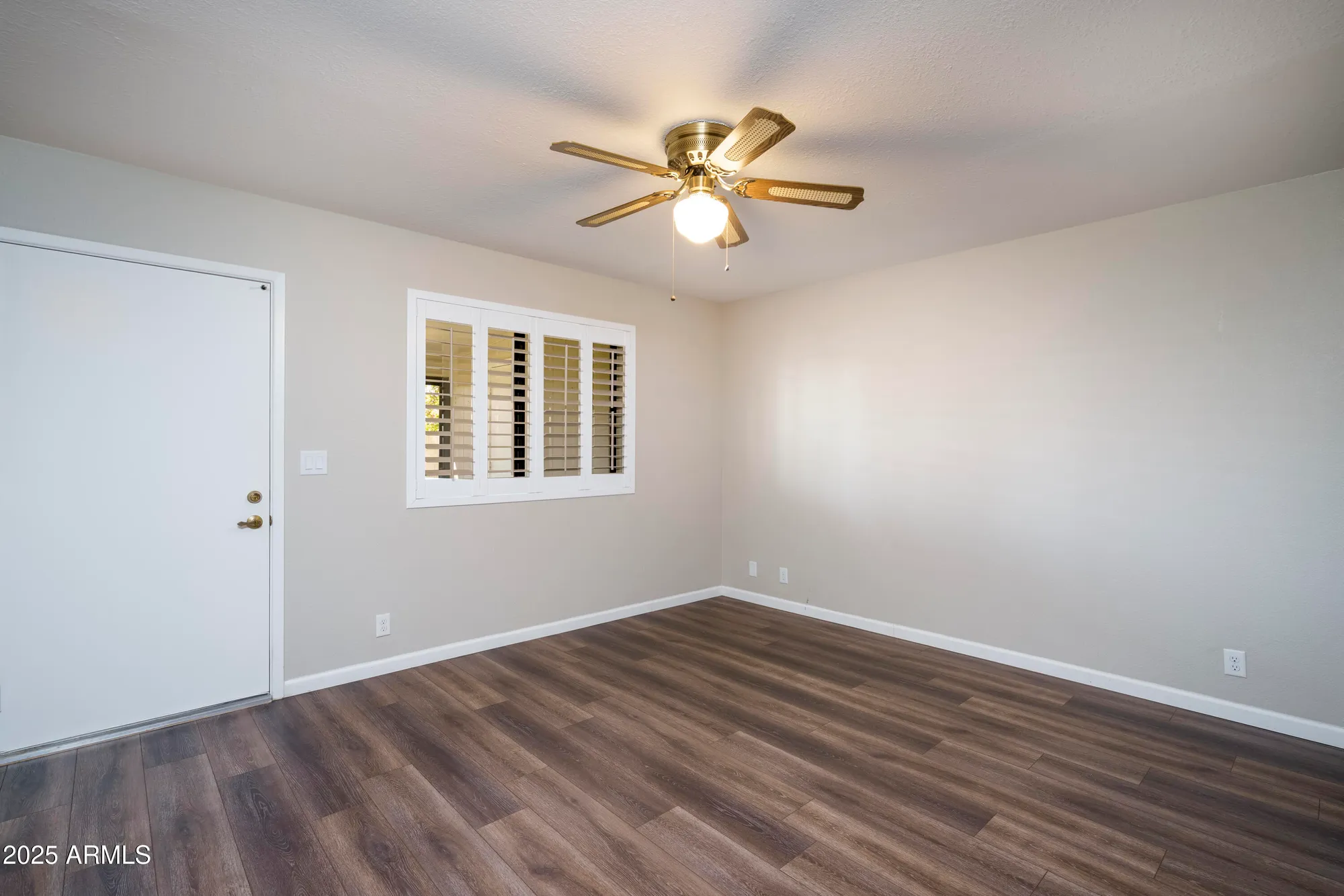 Property Slideshow image 11 of 19 | 2064 s farnsworth dr unit 109, Mesa, AZ, 85209