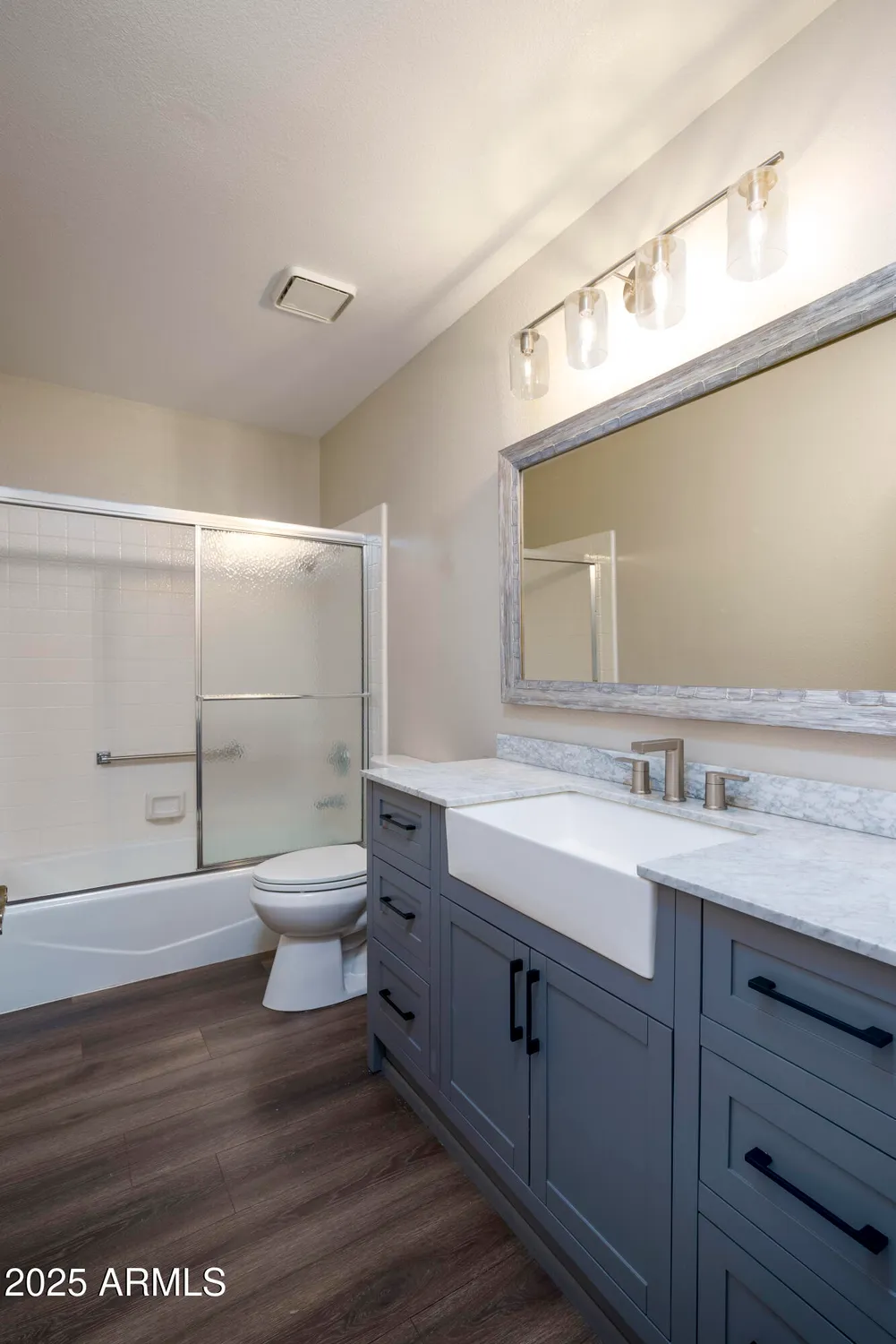 Property Slideshow image 13 of 19 | 2064 s farnsworth dr unit 109, Mesa, AZ, 85209