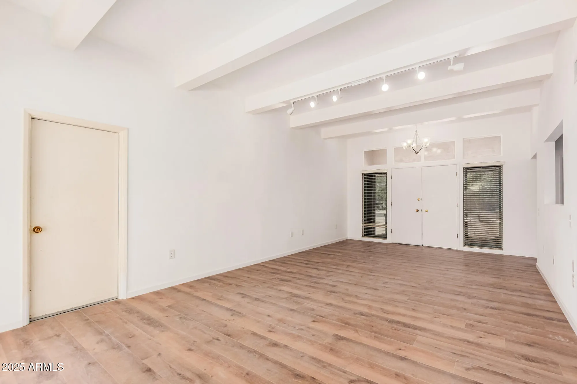 Property Slideshow image 5 of 21 | 15825 n 110th ave, Sun City, AZ, 85351