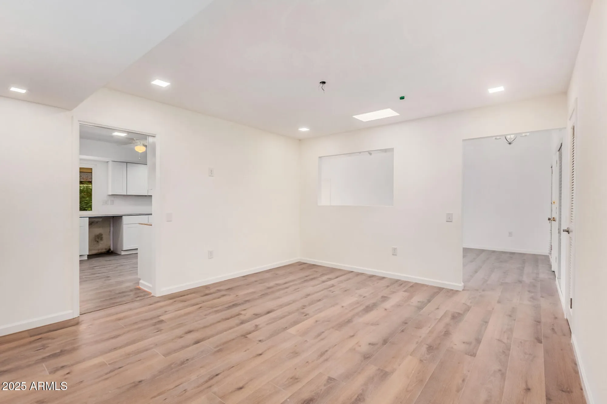 Property Slideshow image 7 of 21 | 15825 n 110th ave, Sun City, AZ, 85351