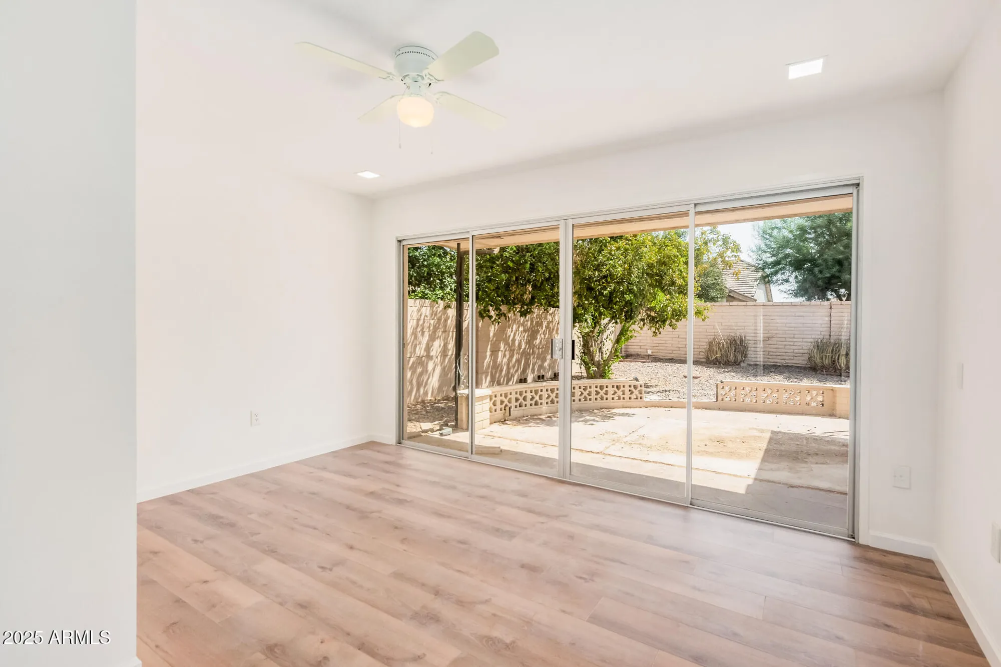 Property Slideshow image 16 of 21 | 15825 n 110th ave, Sun City, AZ, 85351