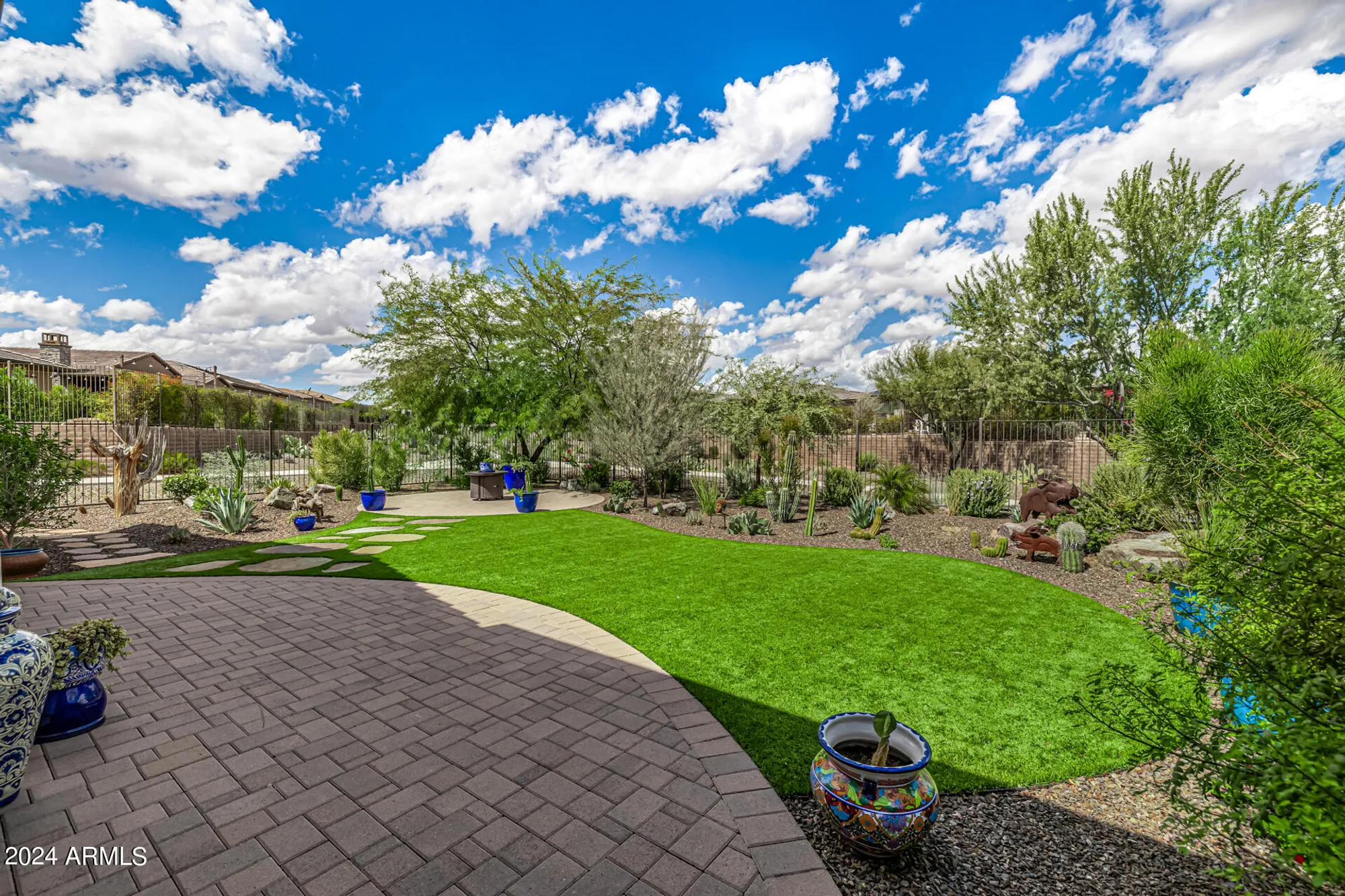 Property Slideshow image 35 of 61 | 17810 e stocking trl, Rio Verde, AZ, 85263