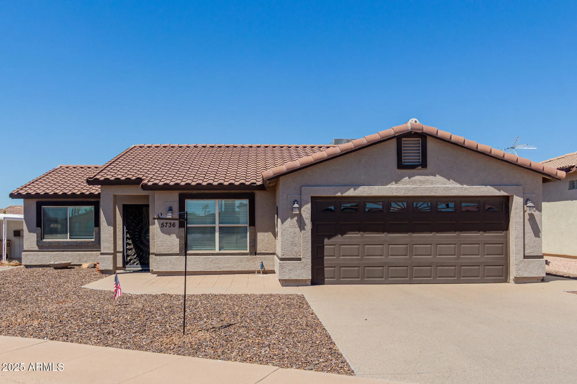 Property Slideshow image 2 of 40 | 5736 e lawndale st, Mesa, AZ, 85215