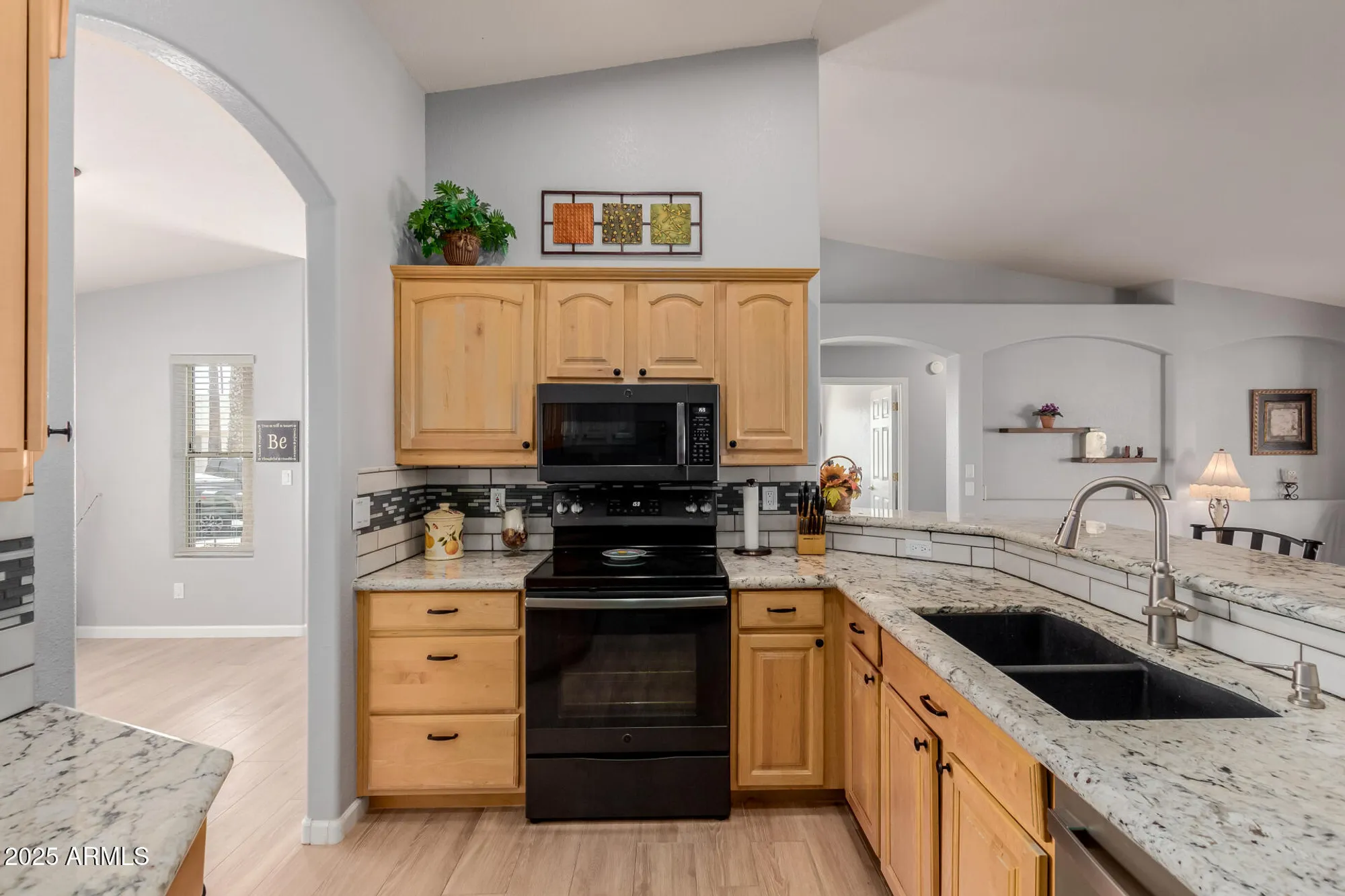 Property Slideshow image 16 of 40 | 5736 e lawndale st, Mesa, AZ, 85215