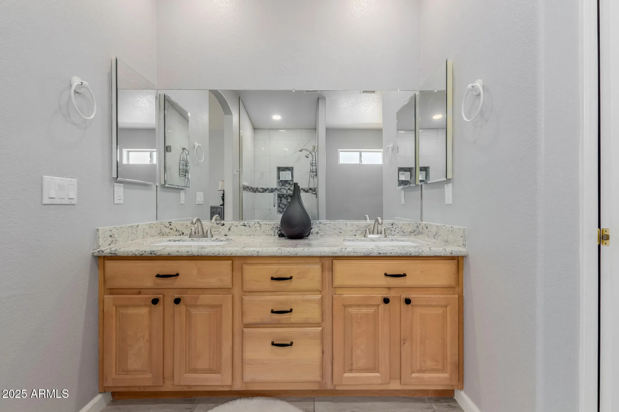 Property Slideshow image 23 of 40 | 5736 e lawndale st, Mesa, AZ, 85215