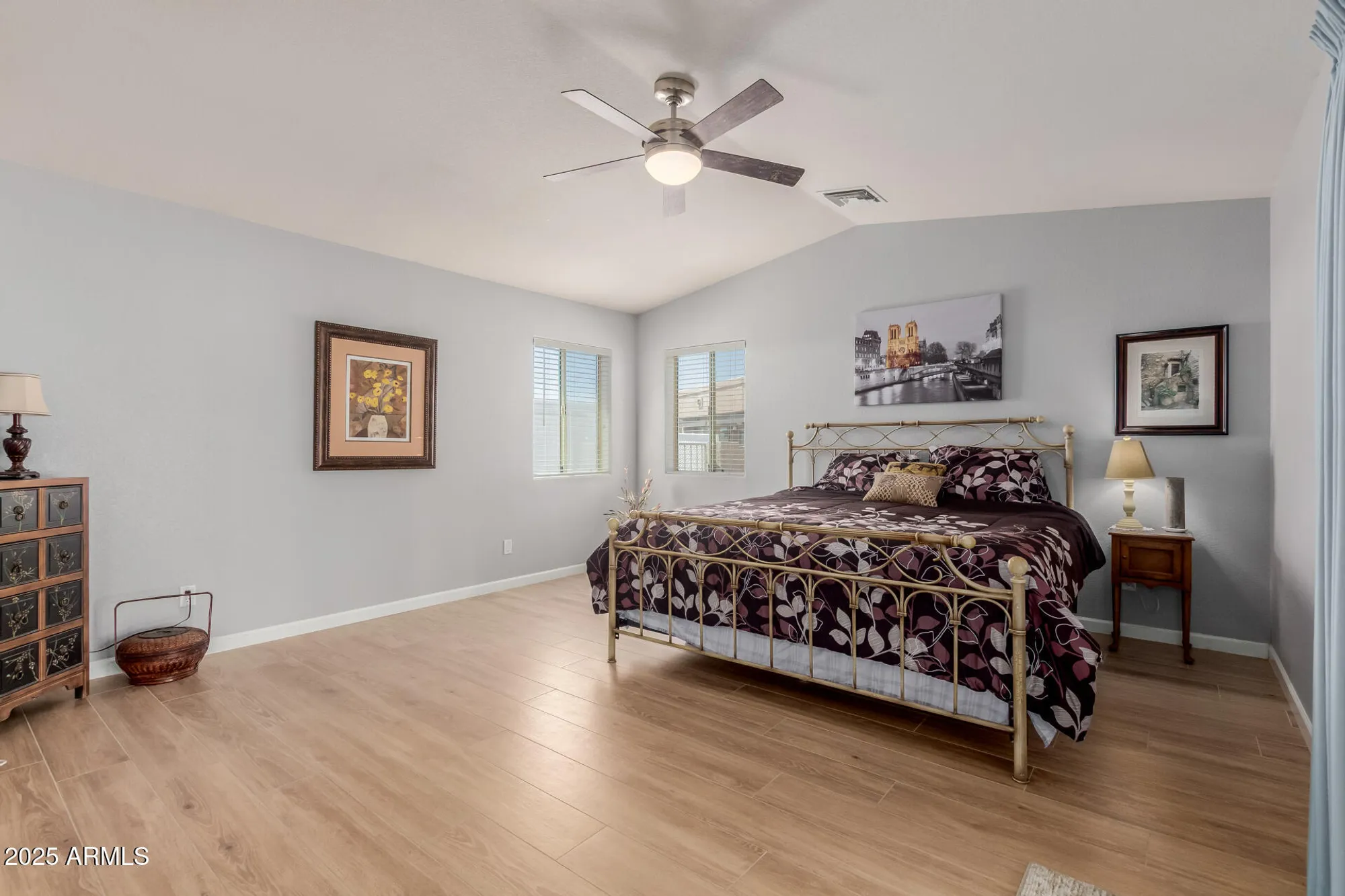 Property Slideshow image 19 of 40 | 5736 e lawndale st, Mesa, AZ, 85215