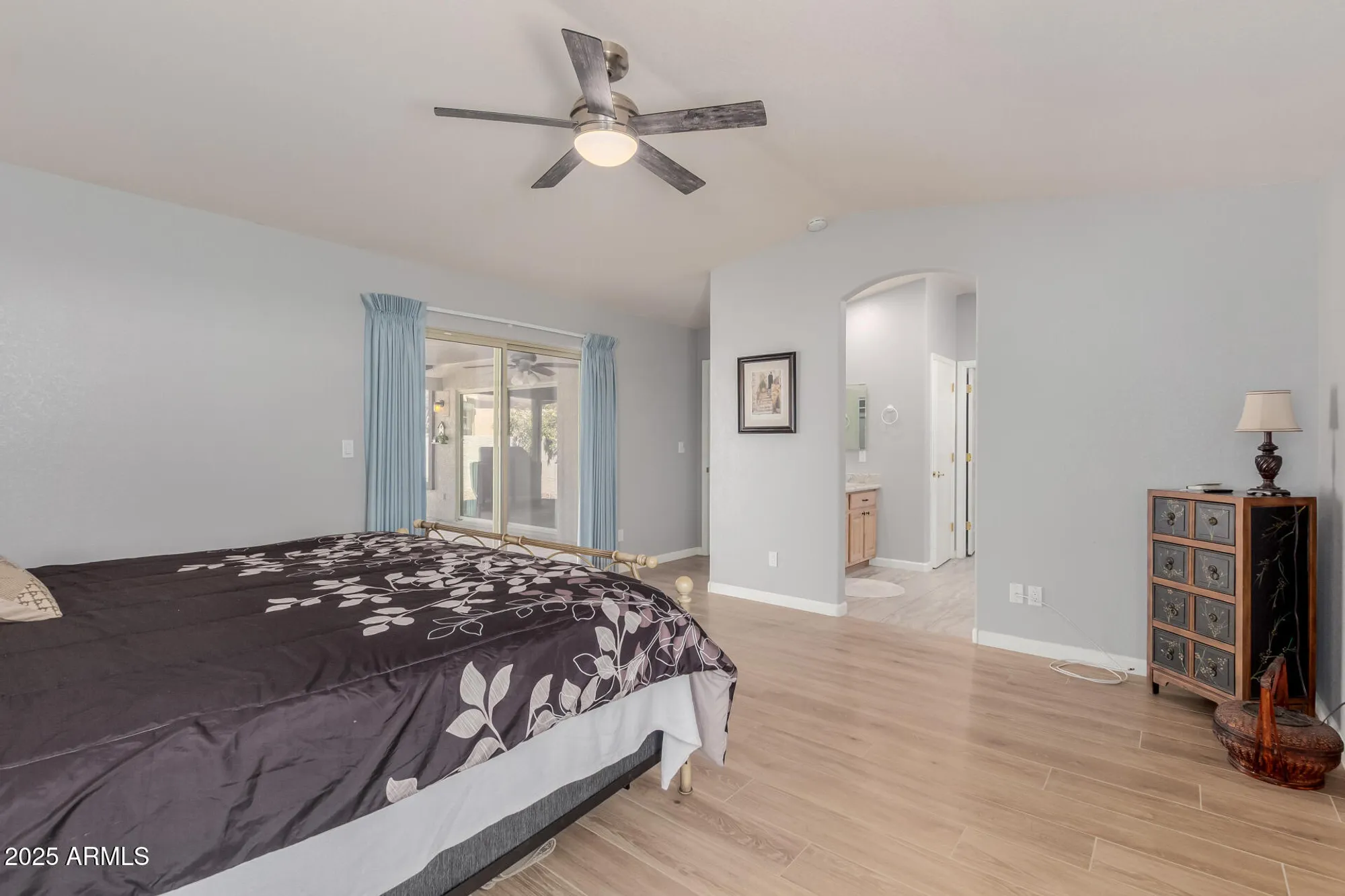 Property Slideshow image 21 of 40 | 5736 e lawndale st, Mesa, AZ, 85215