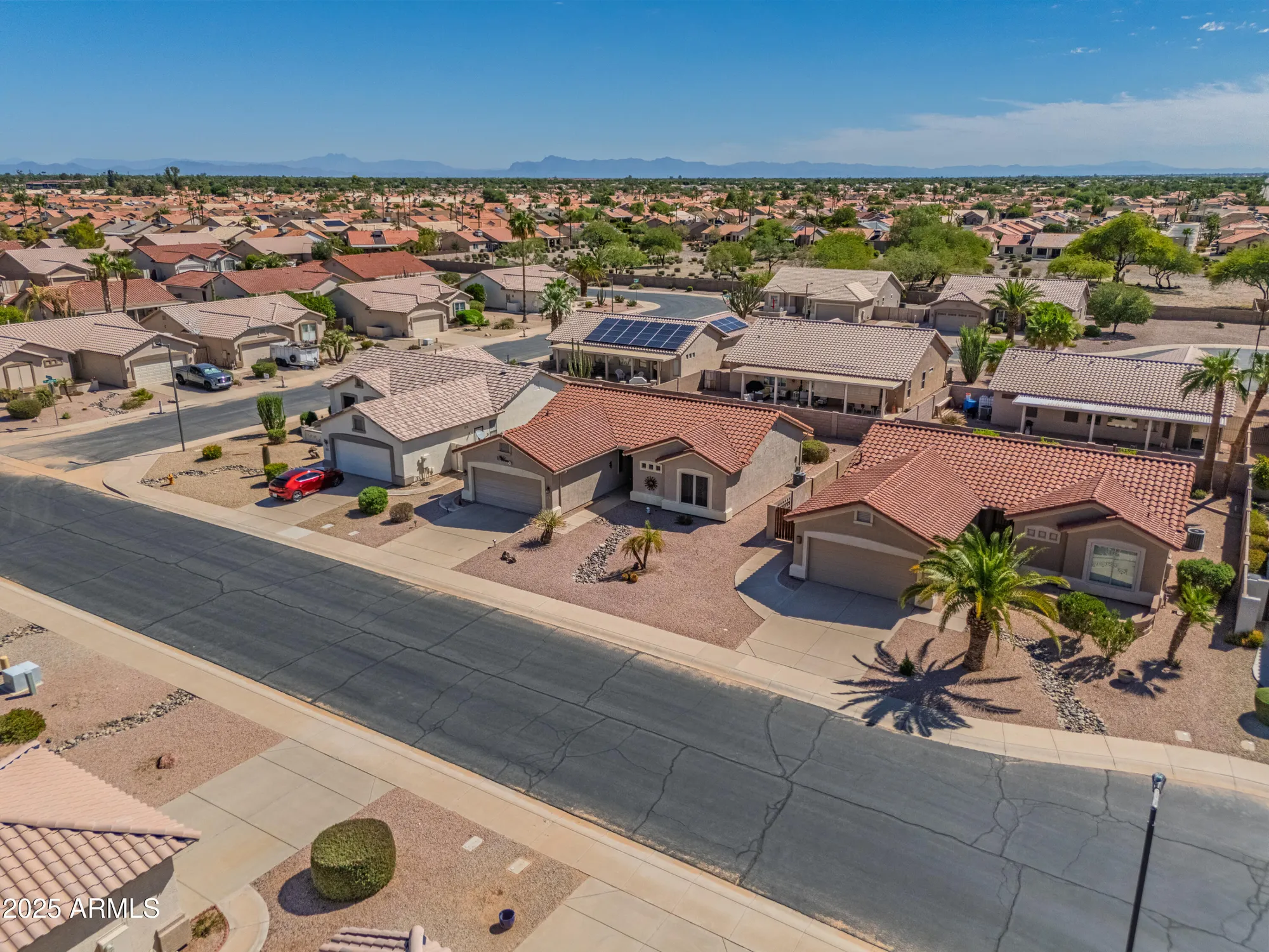 Property Slideshow image 10 of 46 | 6963 s nantucket st, Chandler, AZ, 85249