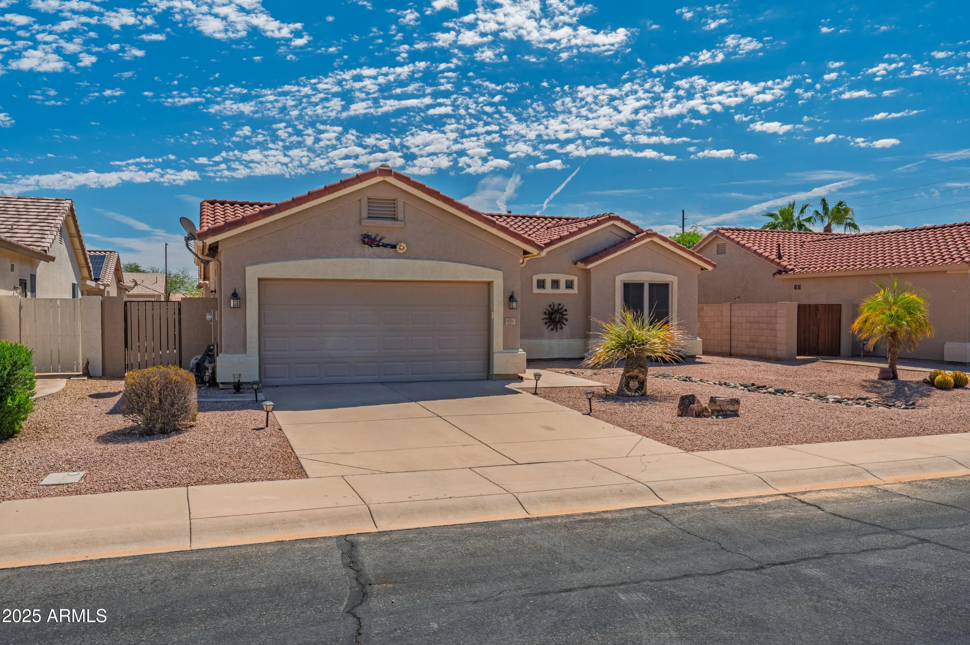Property Slideshow image 11 of 46 | 6963 s nantucket st, Chandler, AZ, 85249