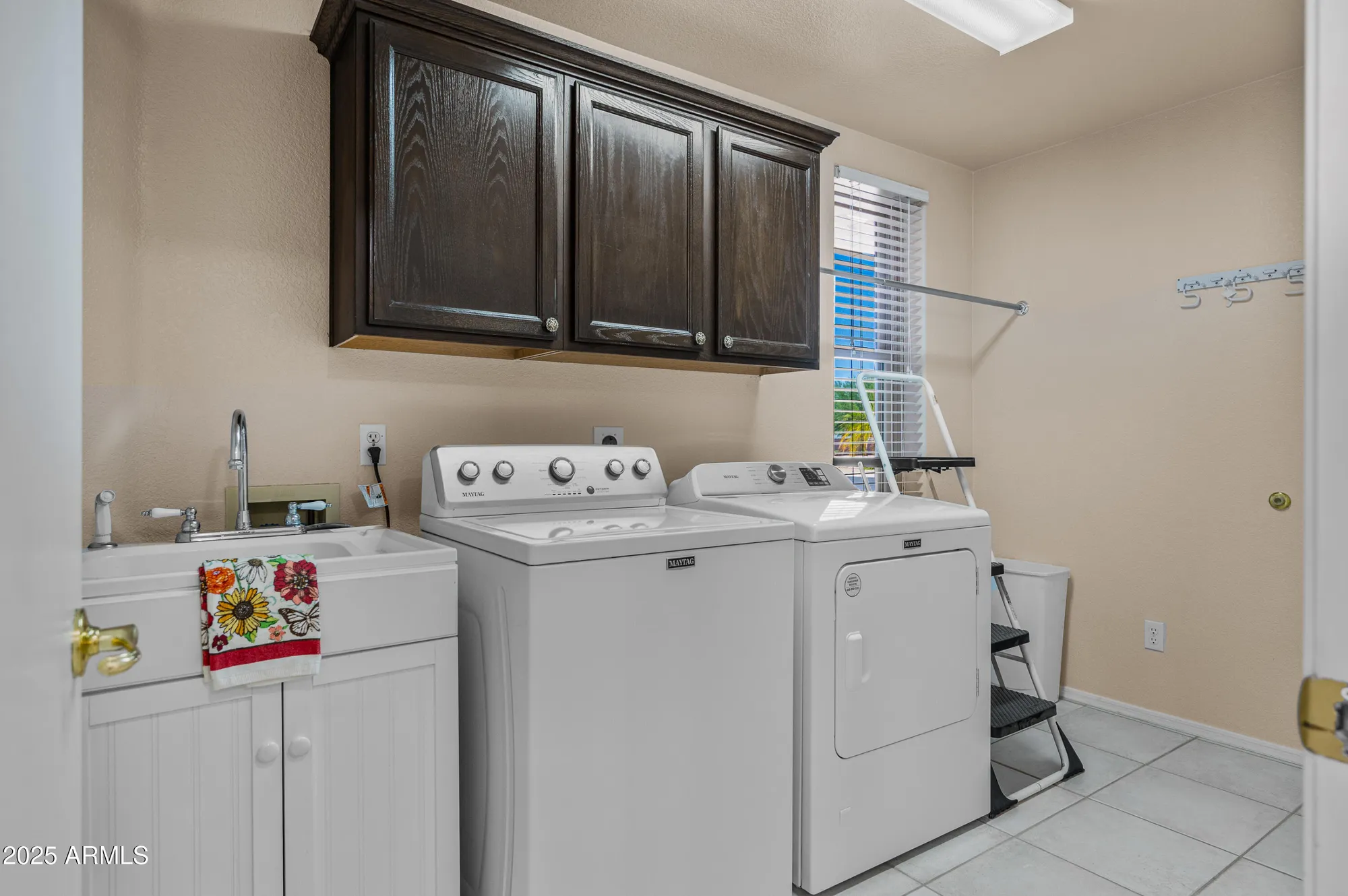 Property Slideshow image 23 of 46 | 6963 s nantucket st, Chandler, AZ, 85249