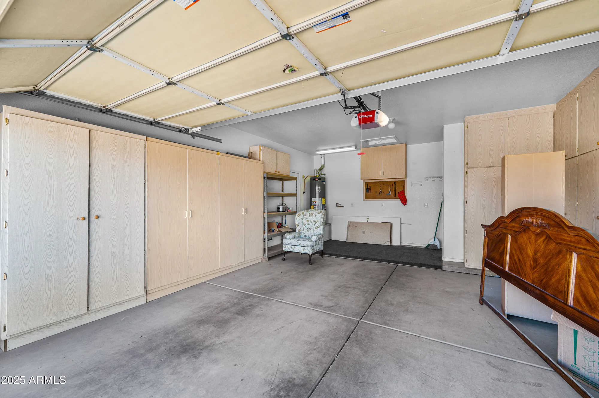 Property Slideshow image 24 of 46 | 6963 s nantucket st, Chandler, AZ, 85249