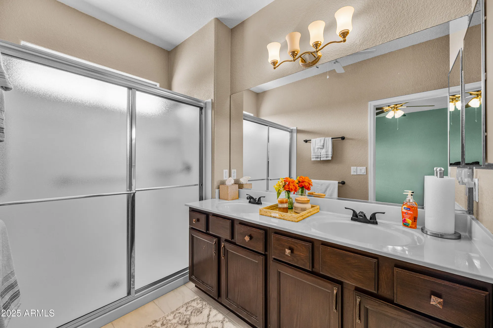 Property Slideshow image 27 of 46 | 6963 s nantucket st, Chandler, AZ, 85249