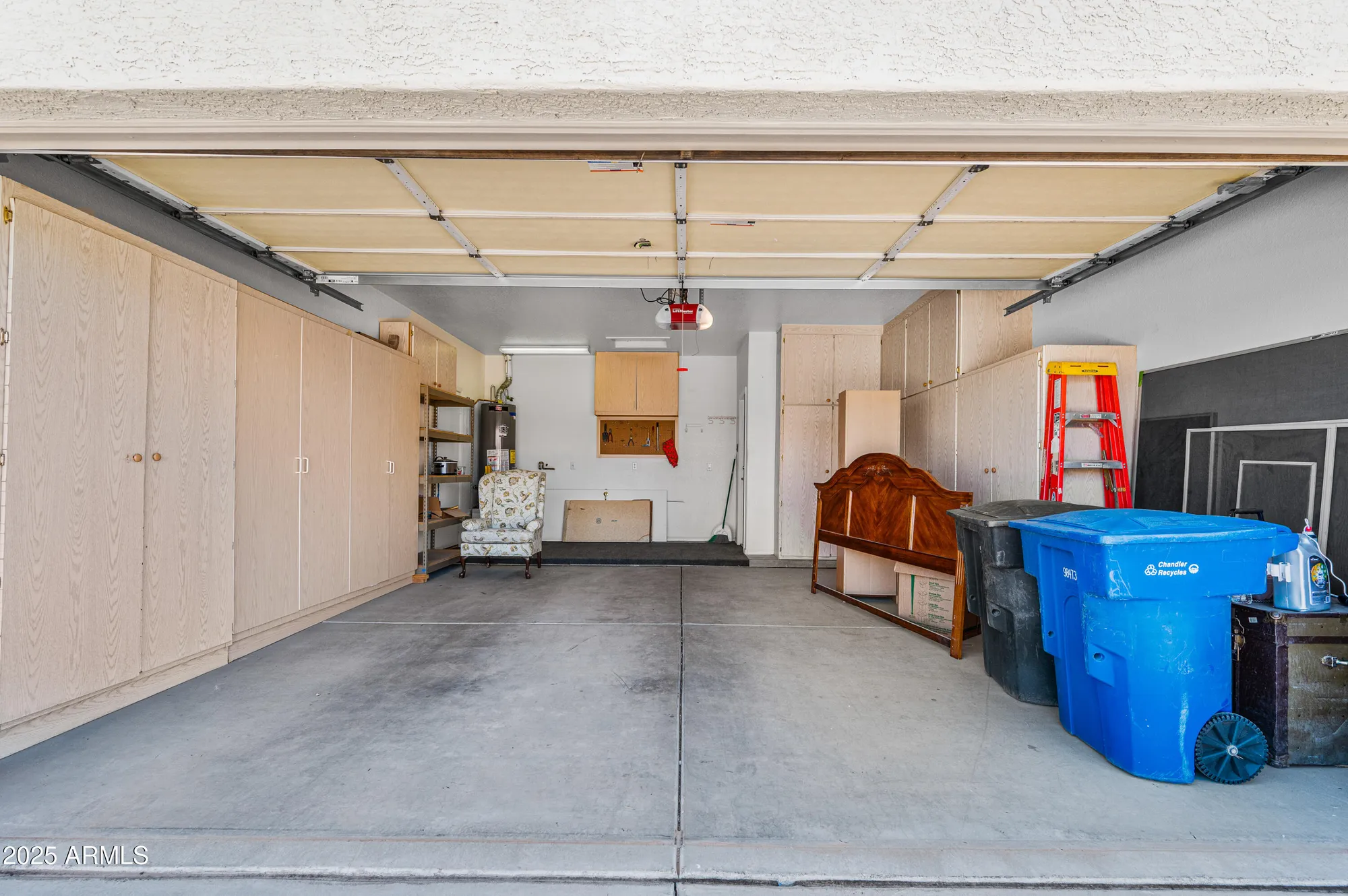 Property Slideshow image 25 of 46 | 6963 s nantucket st, Chandler, AZ, 85249