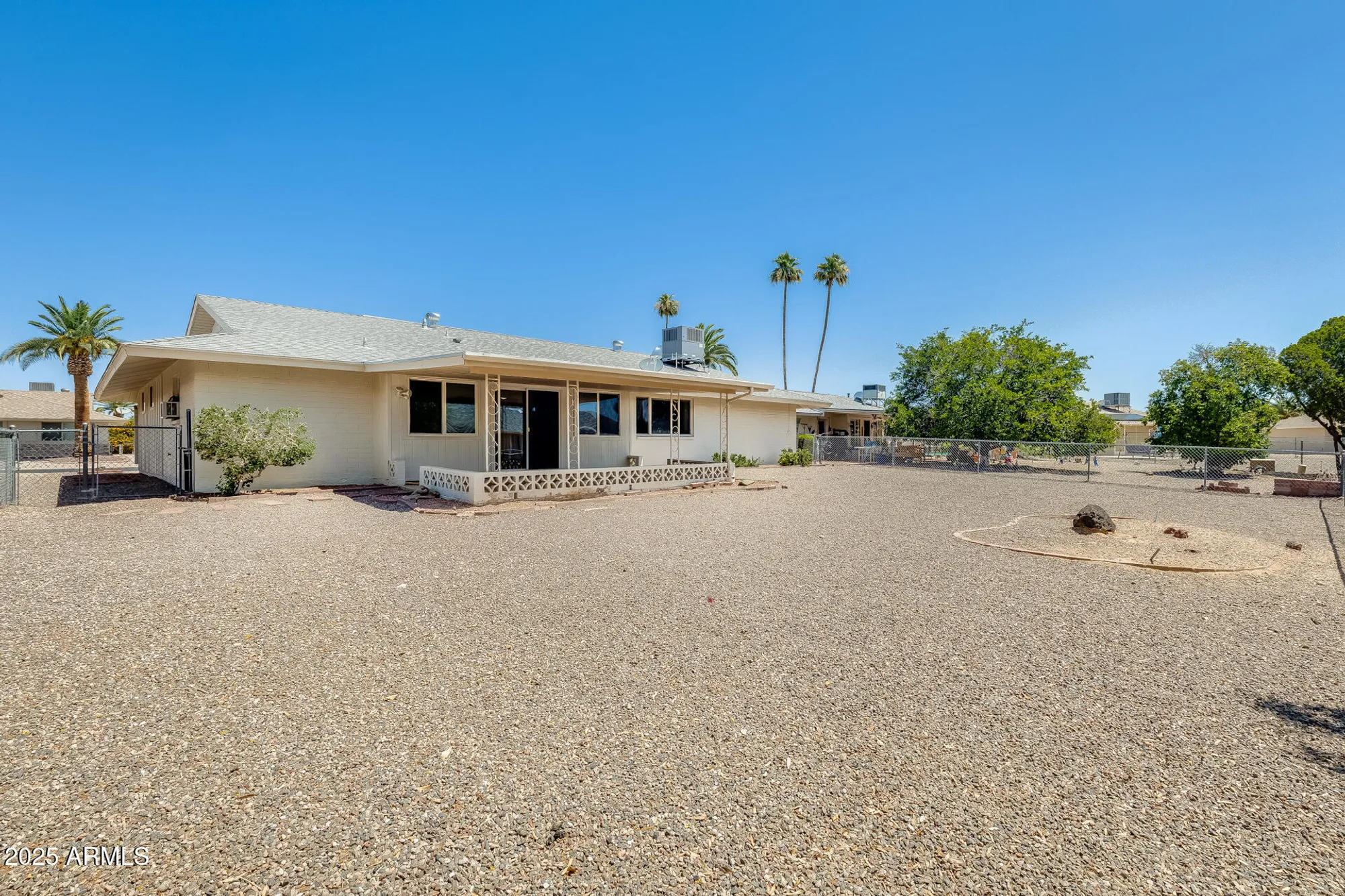 Property Slideshow image 6 of 38 | 14409 n mcphee dr, Sun City, AZ, 85351