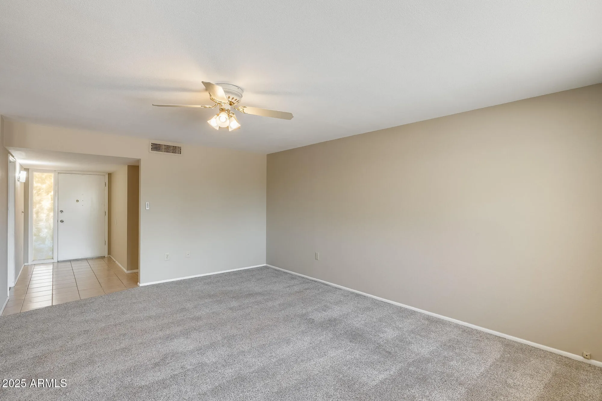 Property Slideshow image 16 of 38 | 14409 n mcphee dr, Sun City, AZ, 85351