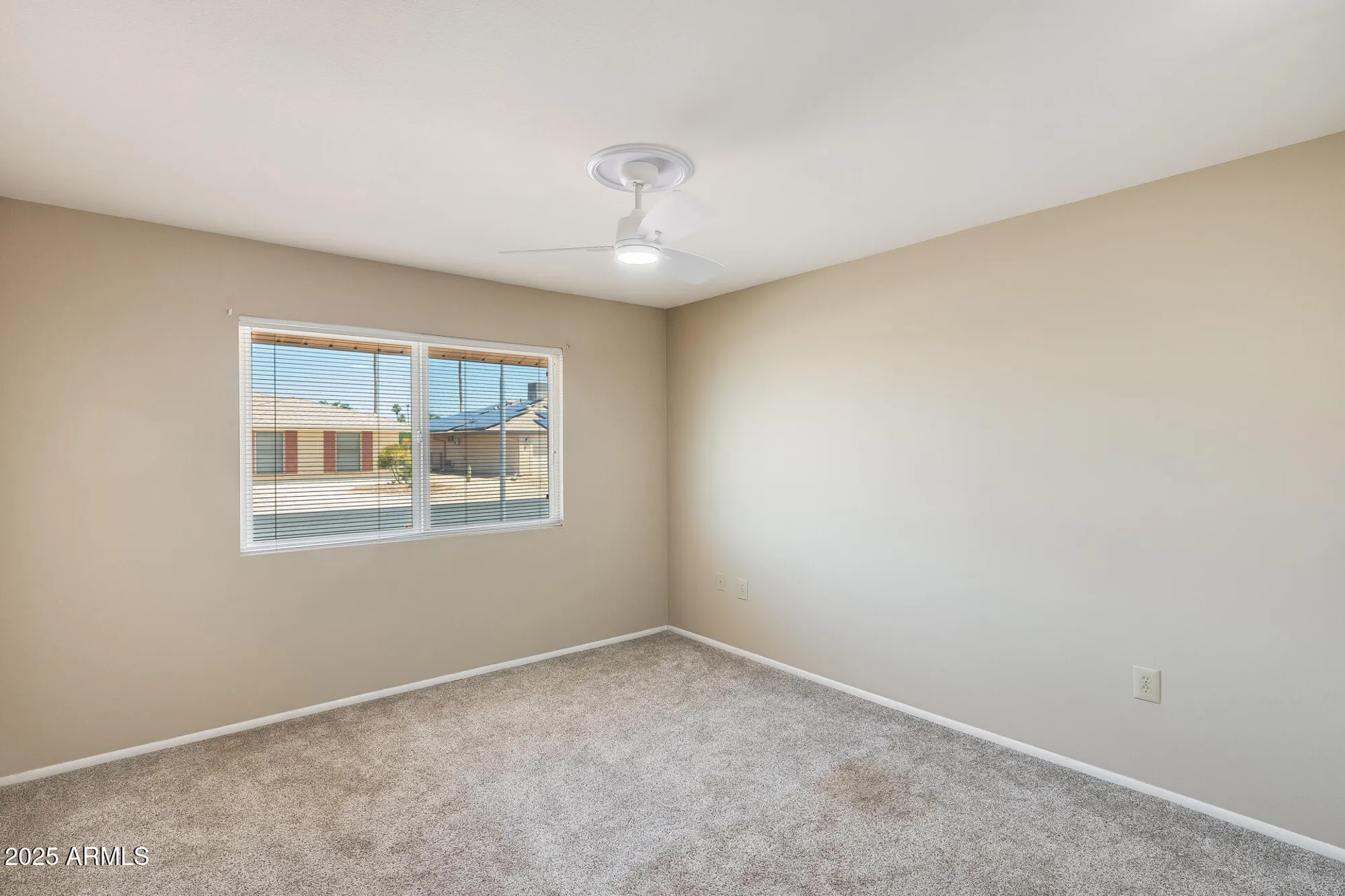 Property Slideshow image 20 of 38 | 14409 n mcphee dr, Sun City, AZ, 85351