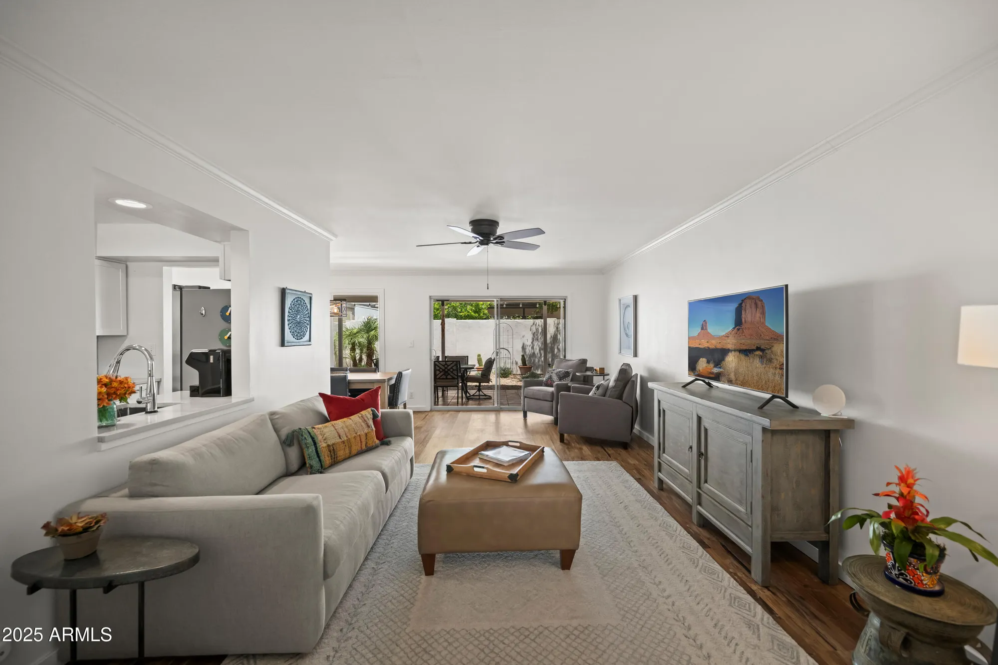 Property Slideshow image 4 of 22 | 7630 e pasadena ave, Scottsdale, AZ, 85250