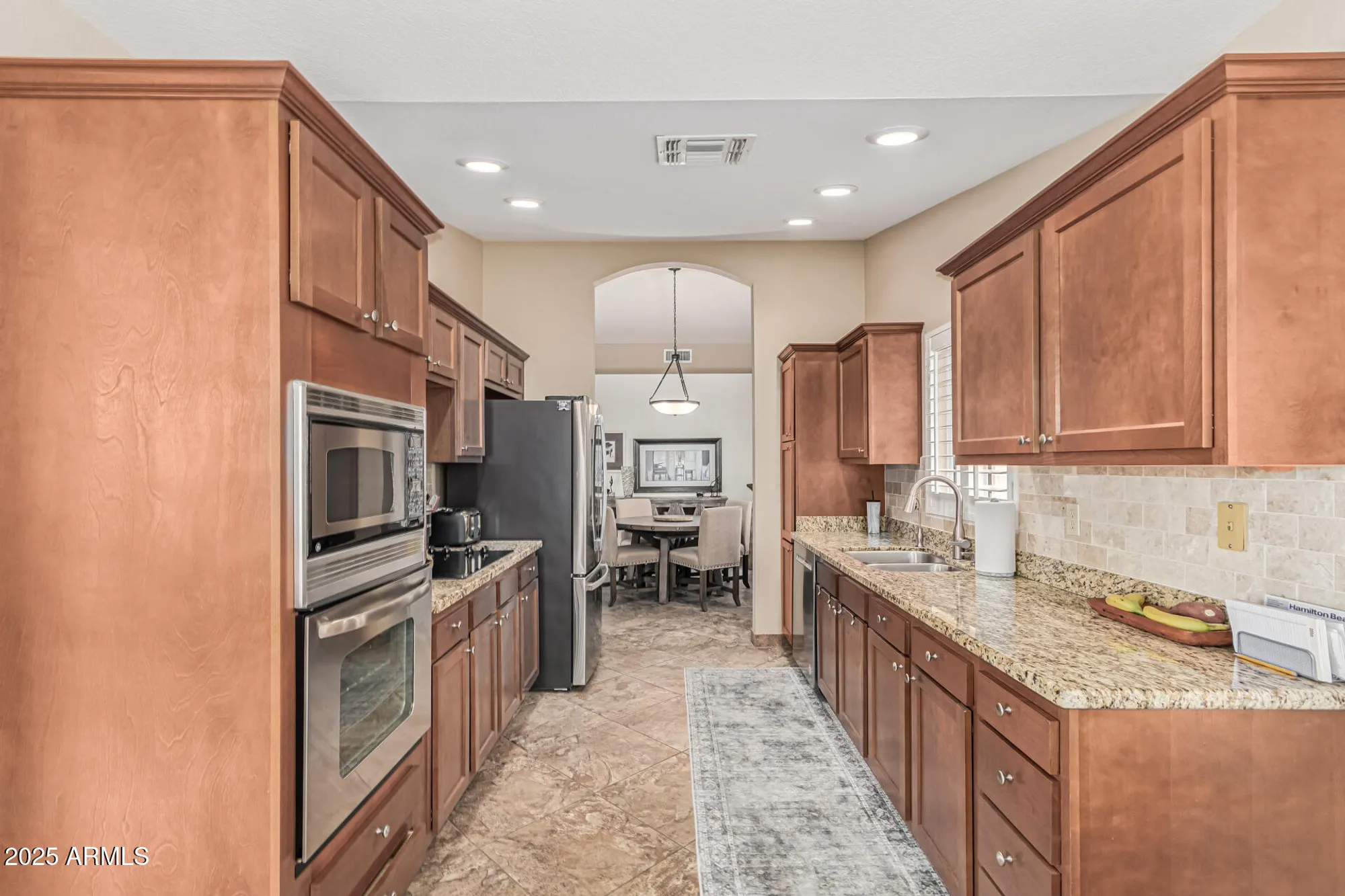 Property Slideshow image 8 of 27 | 8823 w rimrock dr, Peoria, AZ, 85382