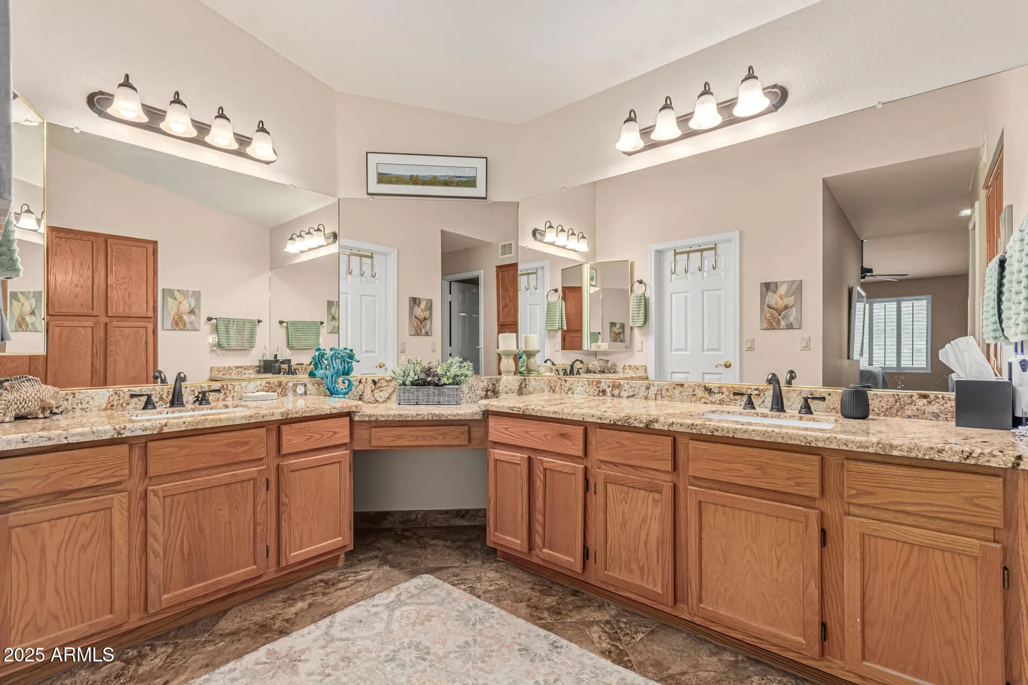Property Slideshow image 16 of 27 | 8823 w rimrock dr, Peoria, AZ, 85382