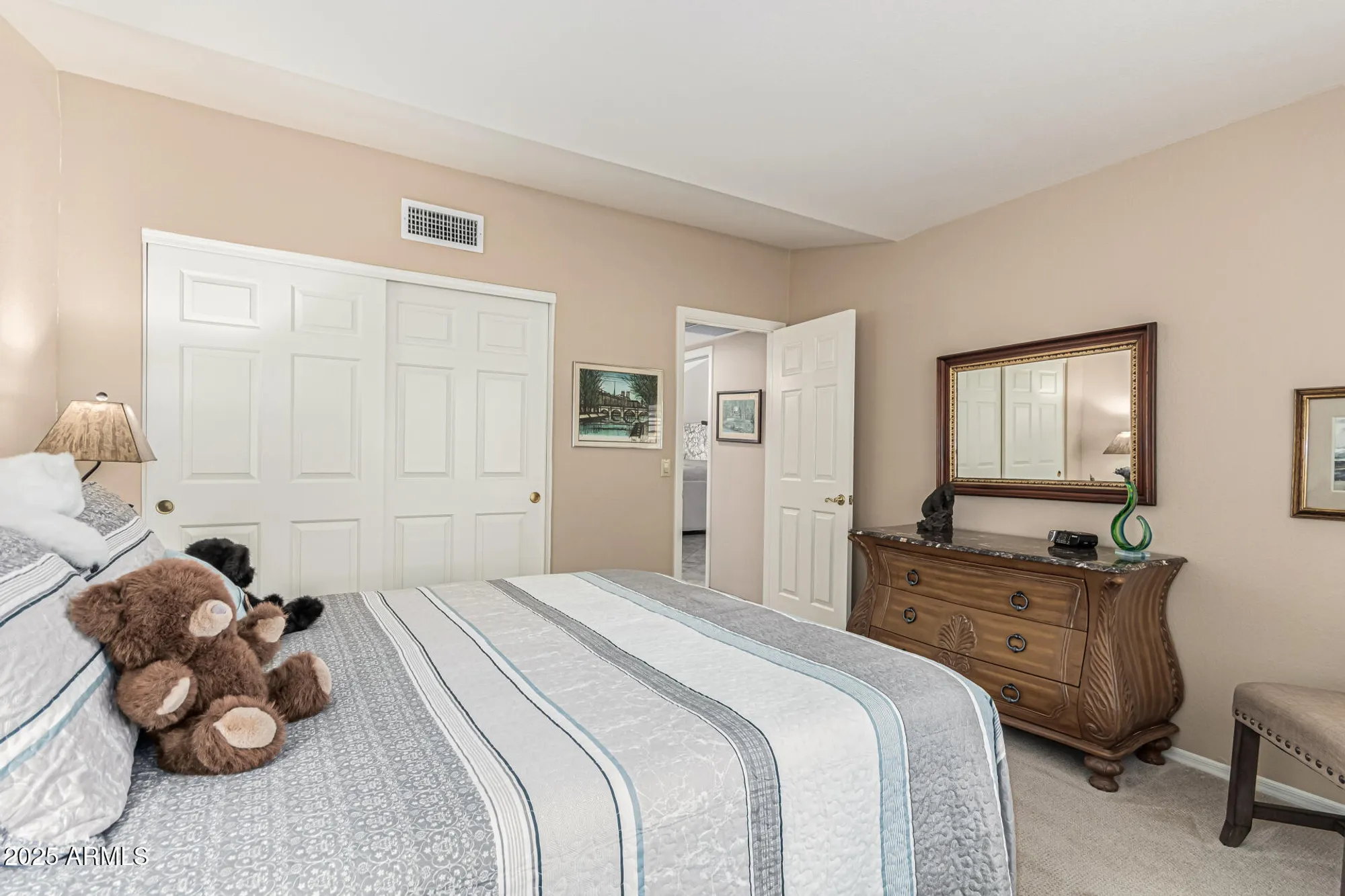 Property Slideshow image 20 of 27 | 8823 w rimrock dr, Peoria, AZ, 85382