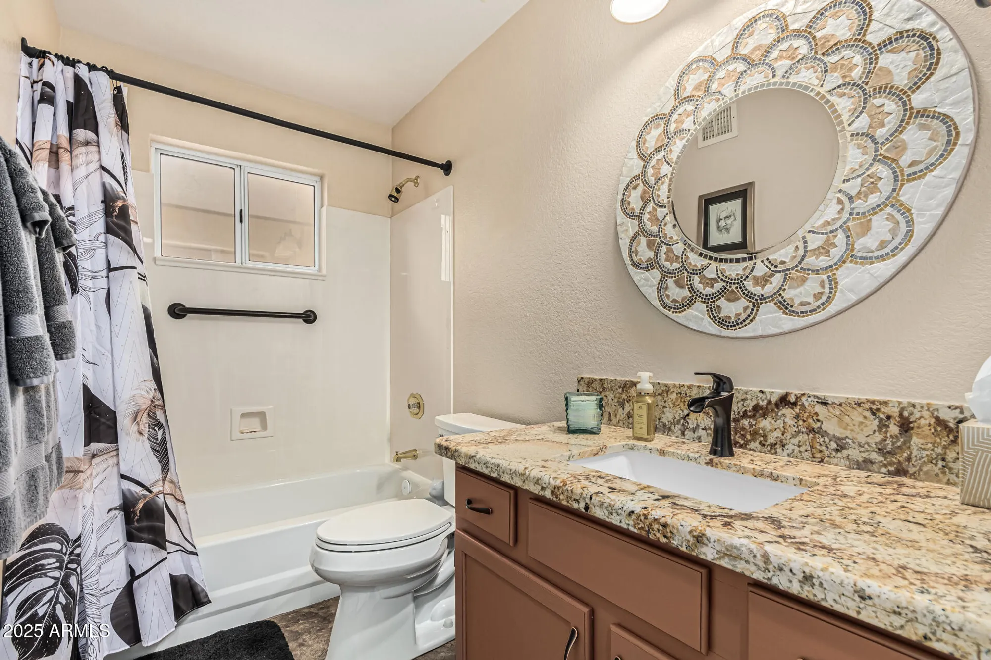 Property Slideshow image 21 of 27 | 8823 w rimrock dr, Peoria, AZ, 85382