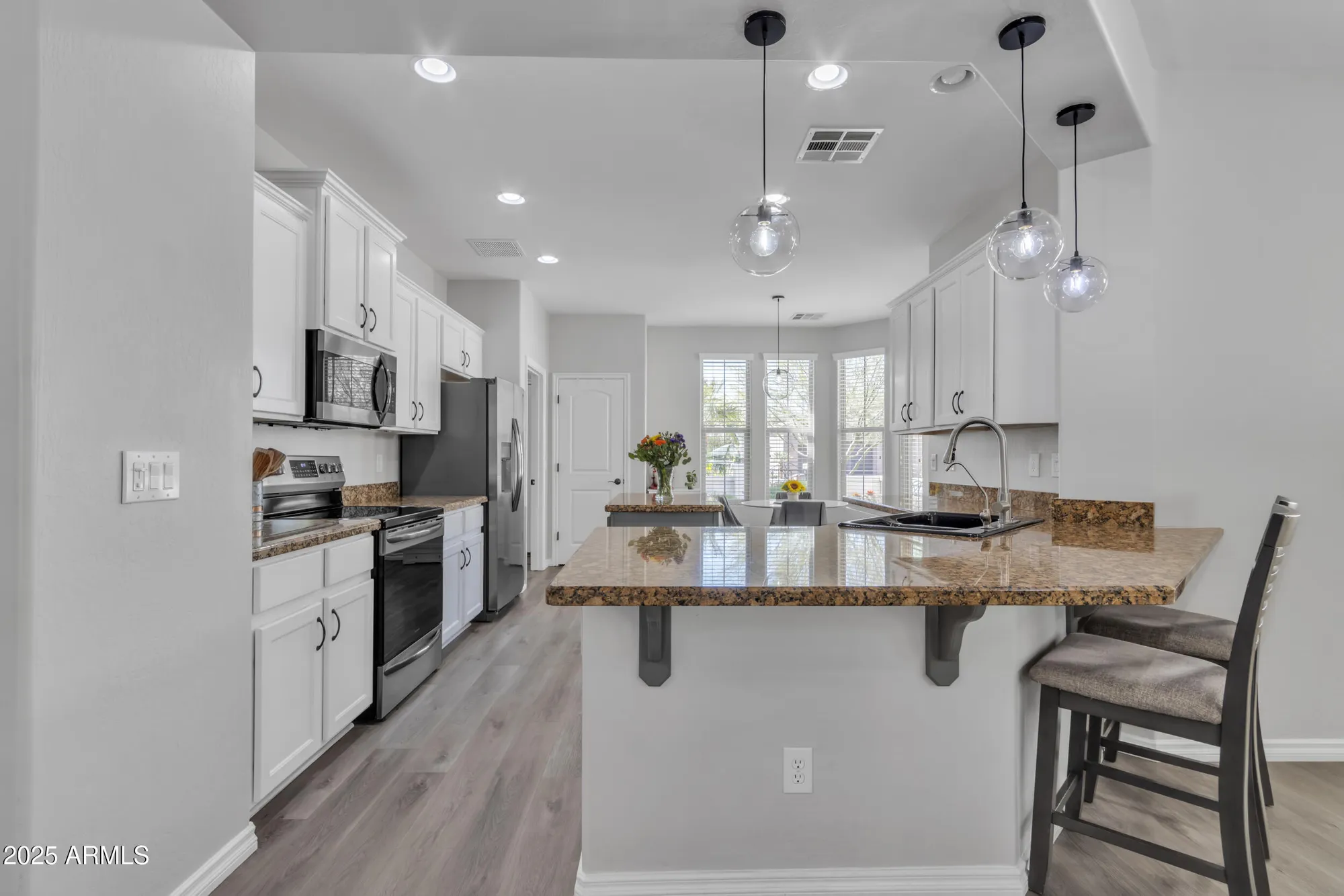 Property Slideshow image 7 of 66 | 1556 e vesper trl, Queen Creek, AZ, 85140