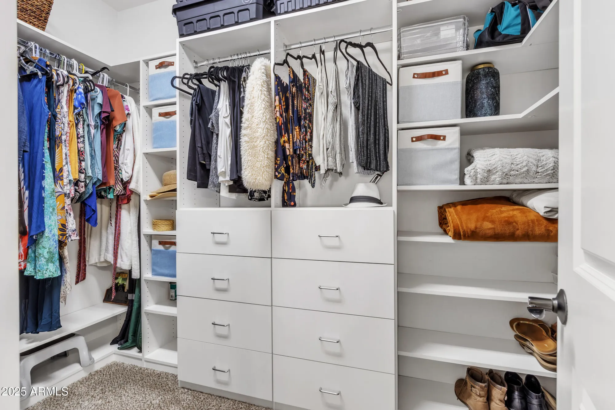 Property Slideshow image 28 of 66 | 1556 e vesper trl, Queen Creek, AZ, 85140