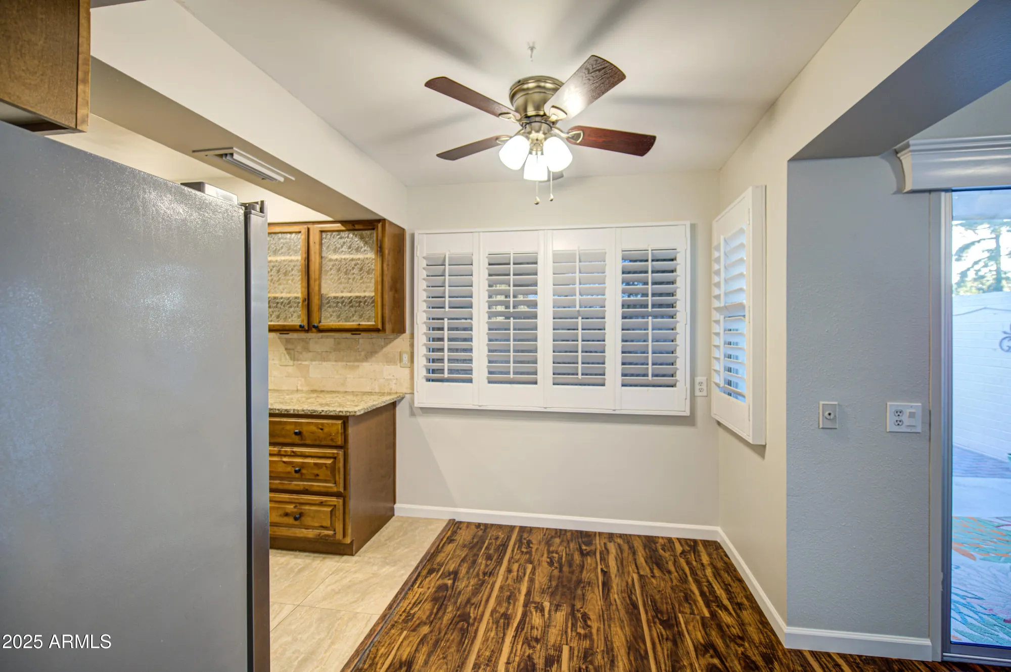 Property Slideshow image 5 of 31 | 10523 w highwood ln, Sun City, AZ, 85373