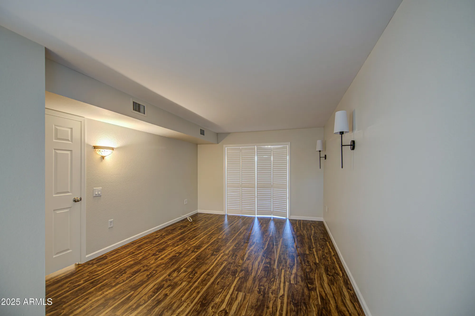 Property Slideshow image 15 of 31 | 10523 w highwood ln, Sun City, AZ, 85373