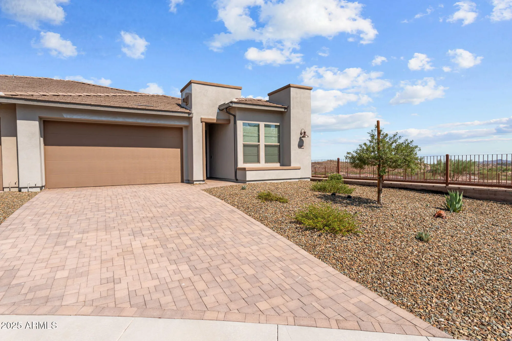 Property Slideshow image 1 of 54 | 3185 blue agave ln, Wickenburg, AZ, 85390