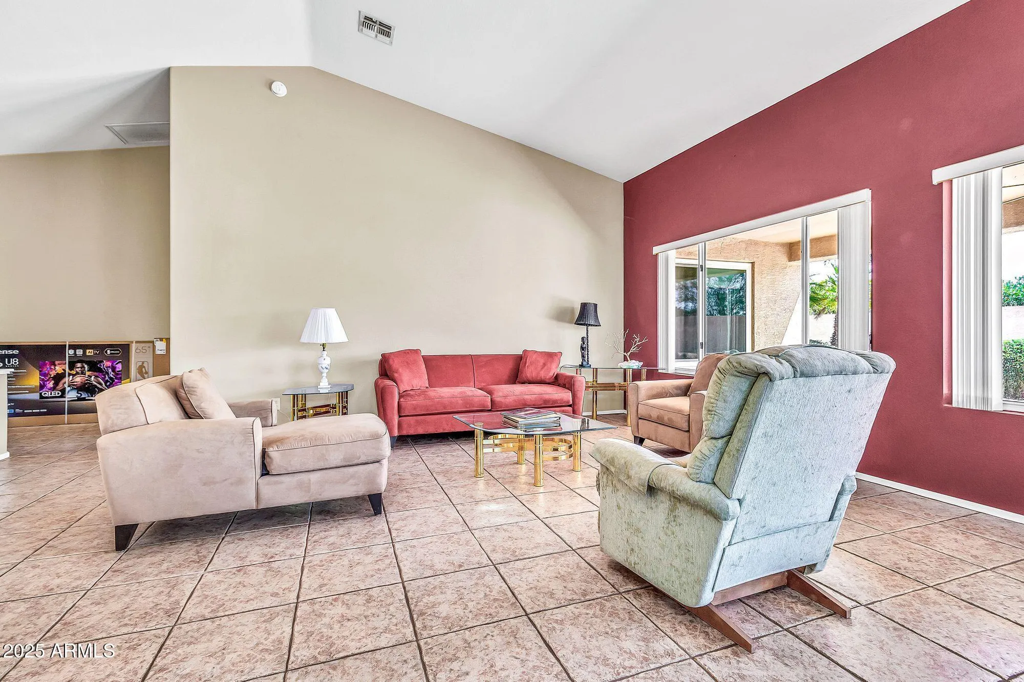 Property Slideshow image 4 of 49 | 24511 s saddletree dr, Sun Lakes, AZ, 85248