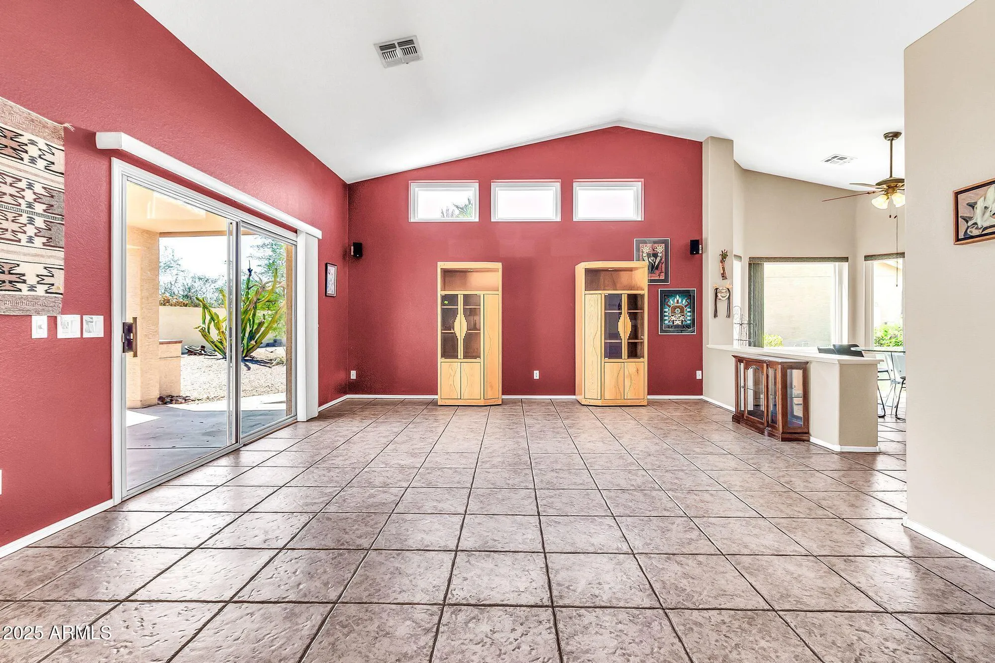 Property Slideshow image 8 of 49 | 24511 s saddletree dr, Sun Lakes, AZ, 85248