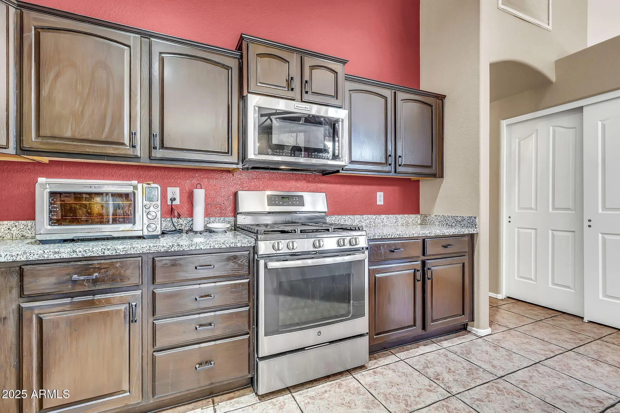 Property Slideshow image 16 of 49 | 24511 s saddletree dr, Sun Lakes, AZ, 85248