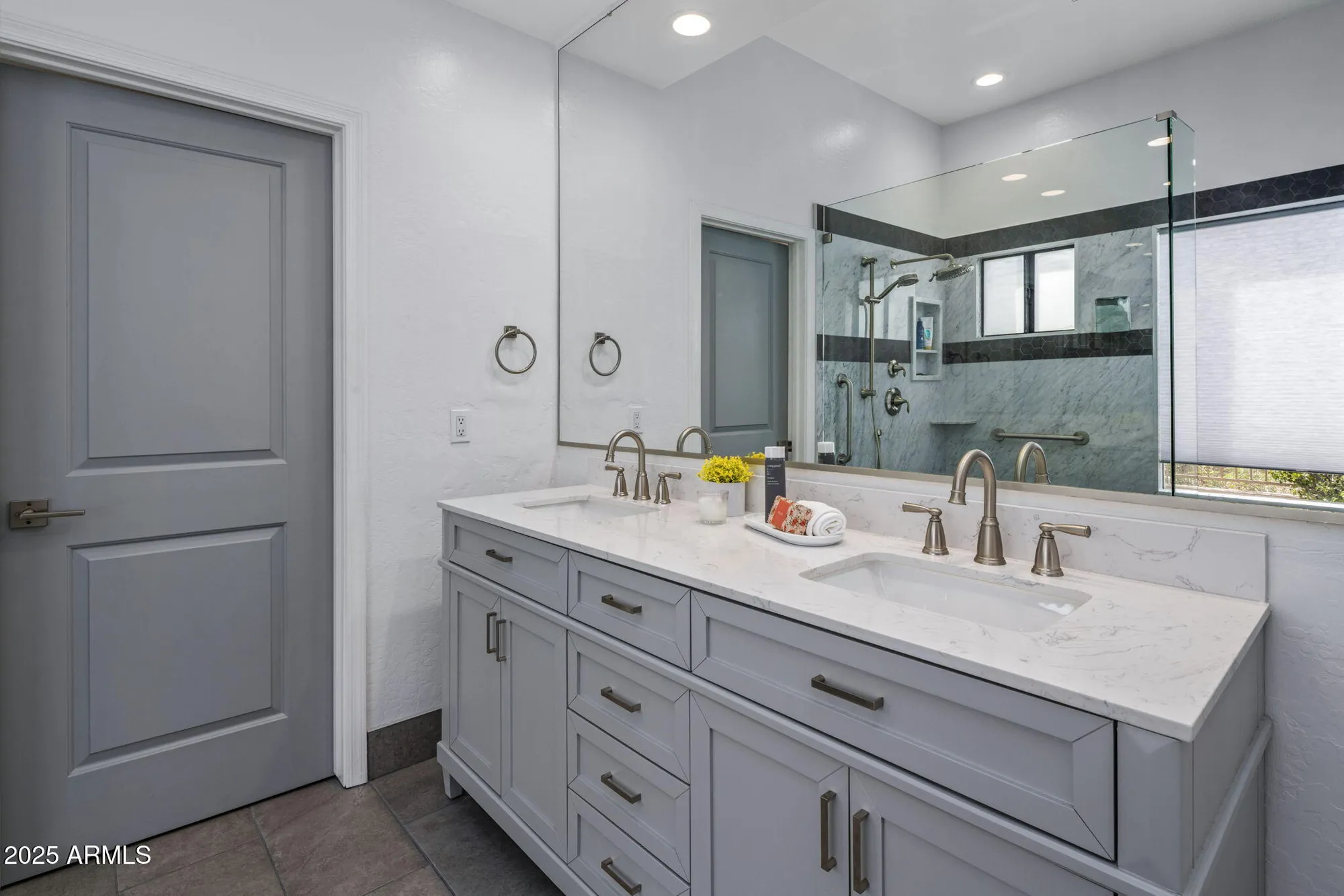 Property Slideshow image 19 of 38 | 33631 n 71st way, Scottsdale, AZ, 85266