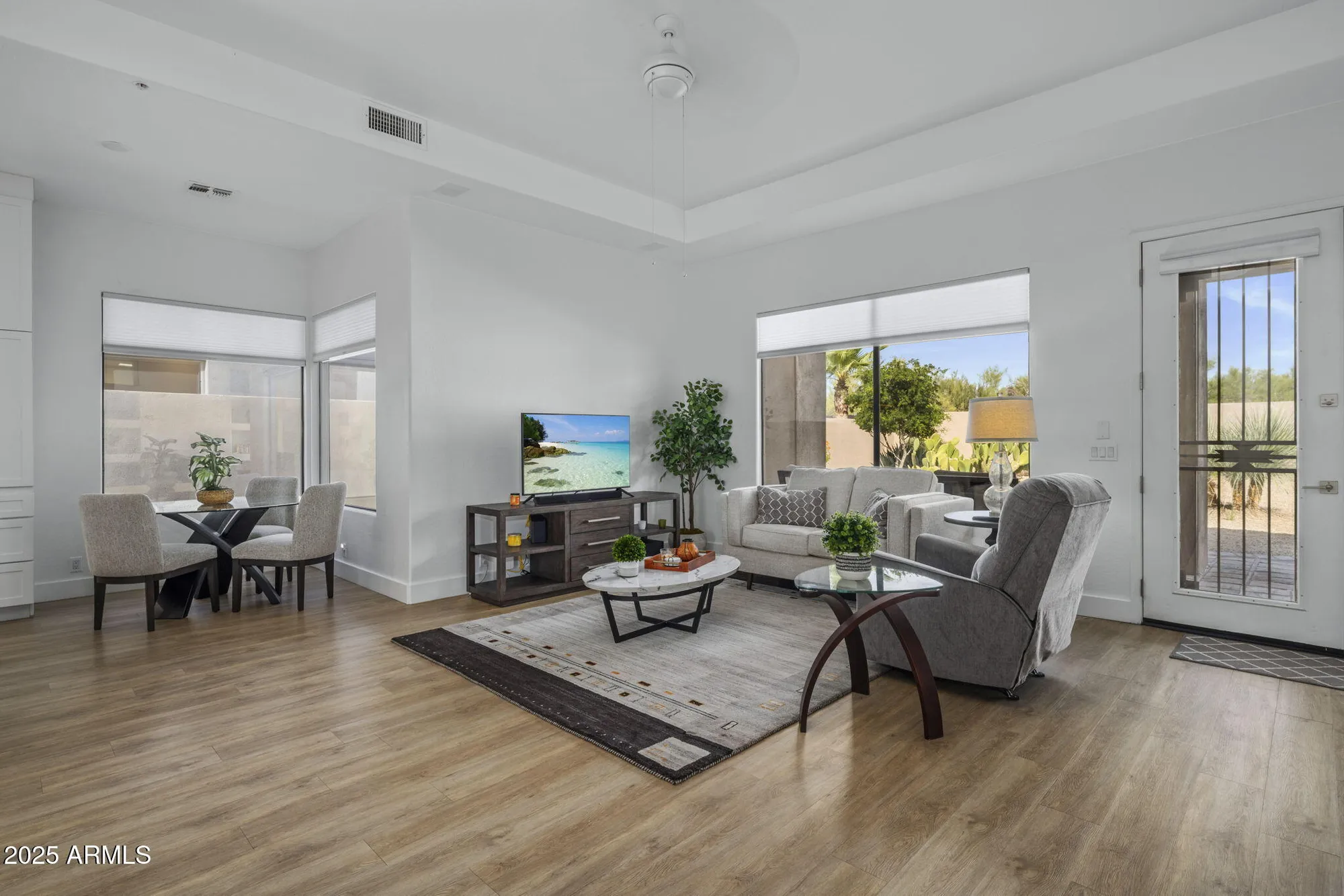 Property Slideshow image 14 of 38 | 33631 n 71st way, Scottsdale, AZ, 85266