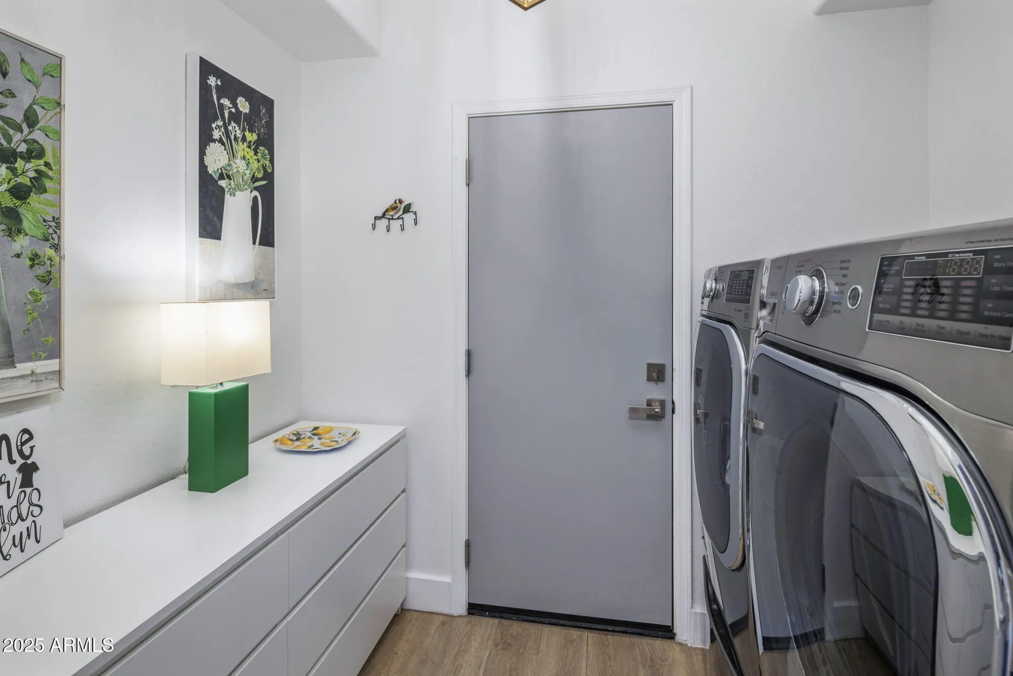 Property Slideshow image 24 of 38 | 33631 n 71st way, Scottsdale, AZ, 85266