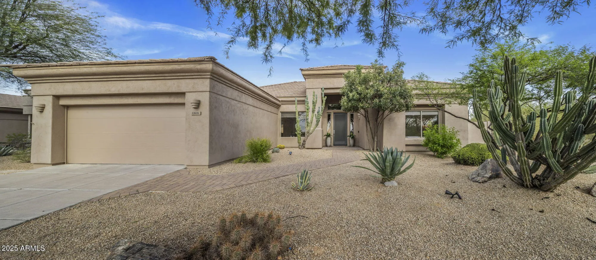 Property Slideshow image 2 of 38 | 33631 n 71st way, Scottsdale, AZ, 85266