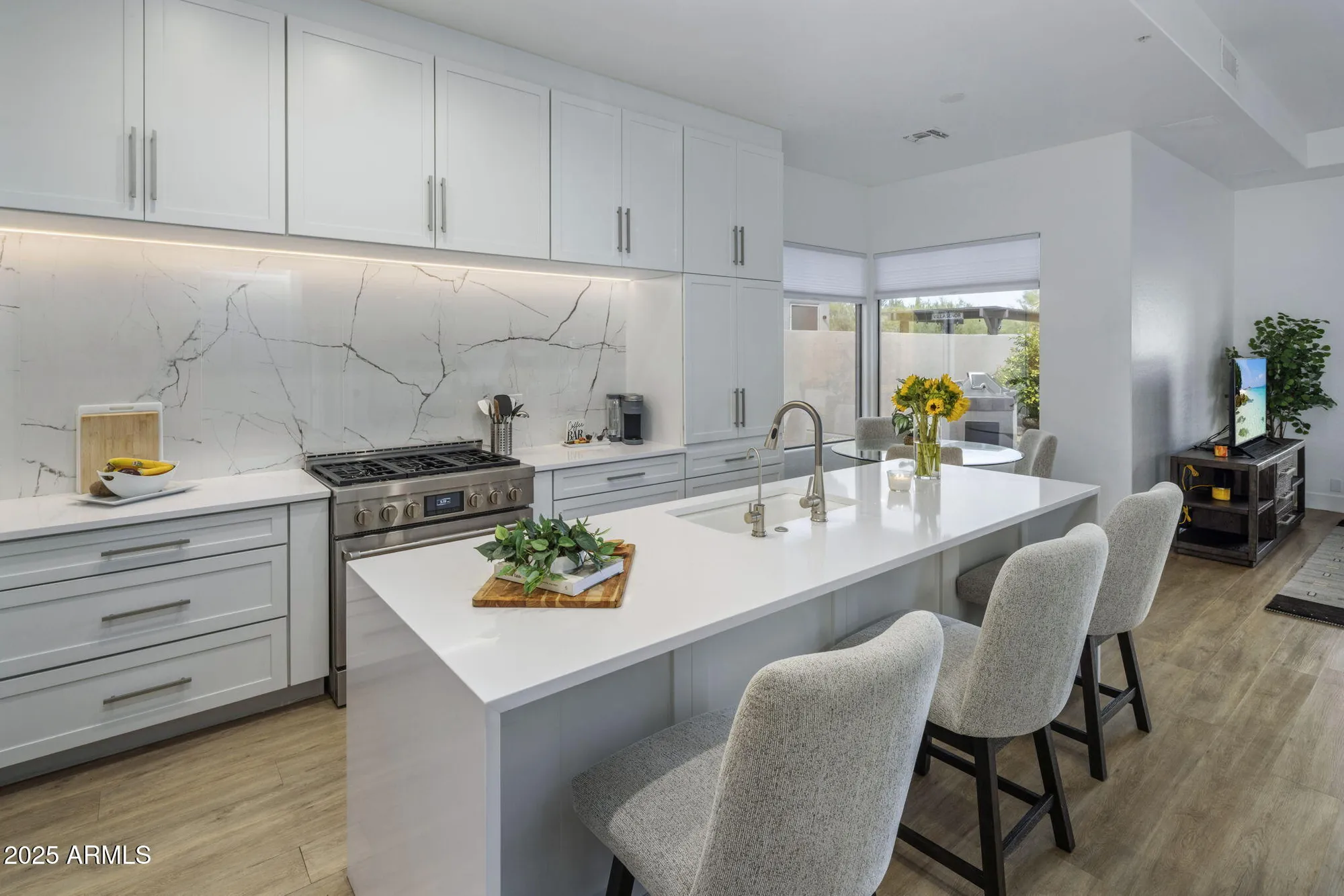 Property Slideshow image 6 of 38 | 33631 n 71st way, Scottsdale, AZ, 85266