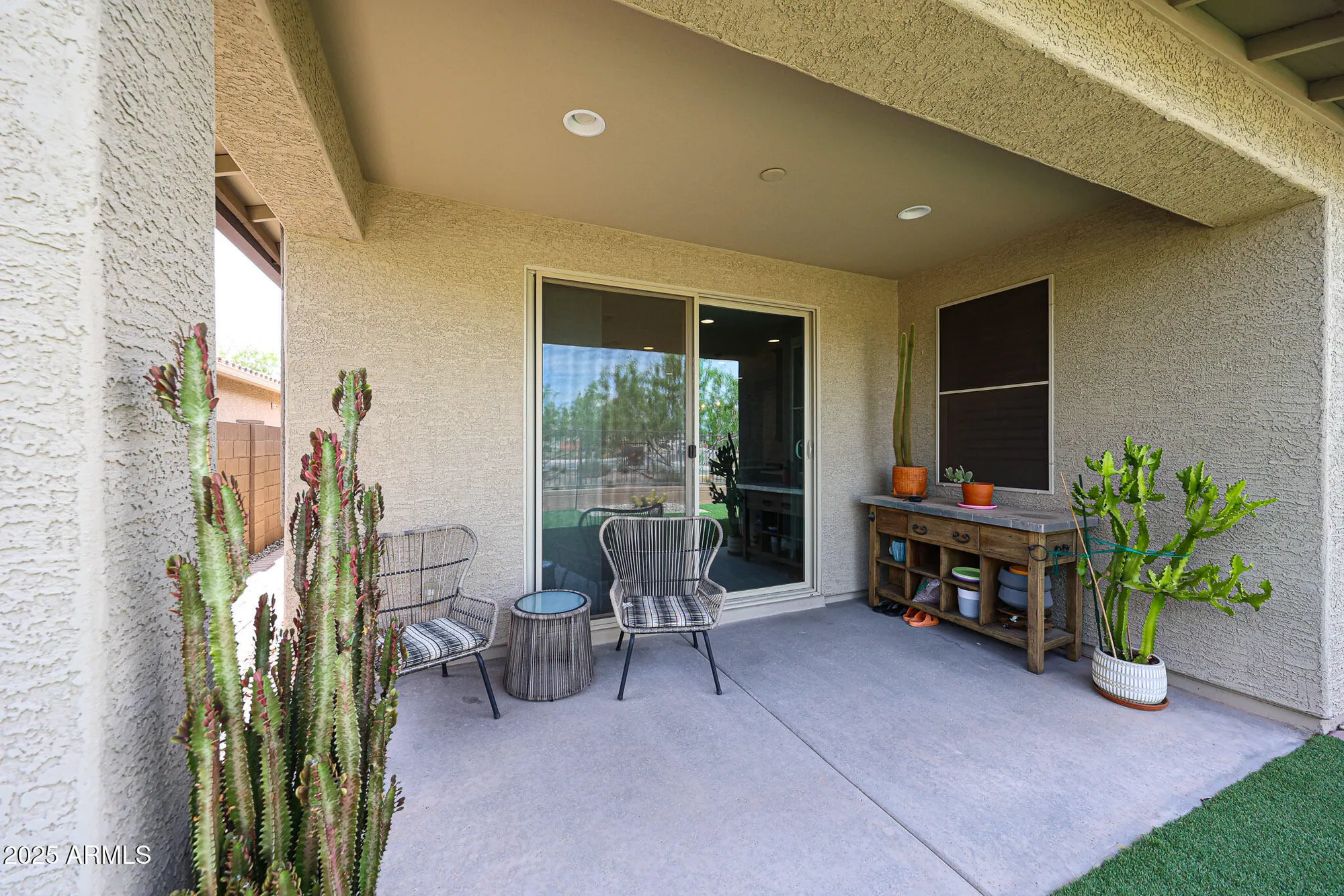 Property Slideshow image 19 of 23 | 24681 n 171st ln, Surprise, AZ, 85387