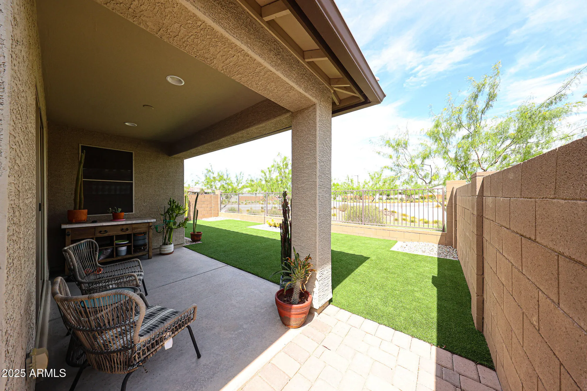 Property Slideshow image 18 of 23 | 24681 n 171st ln, Surprise, AZ, 85387