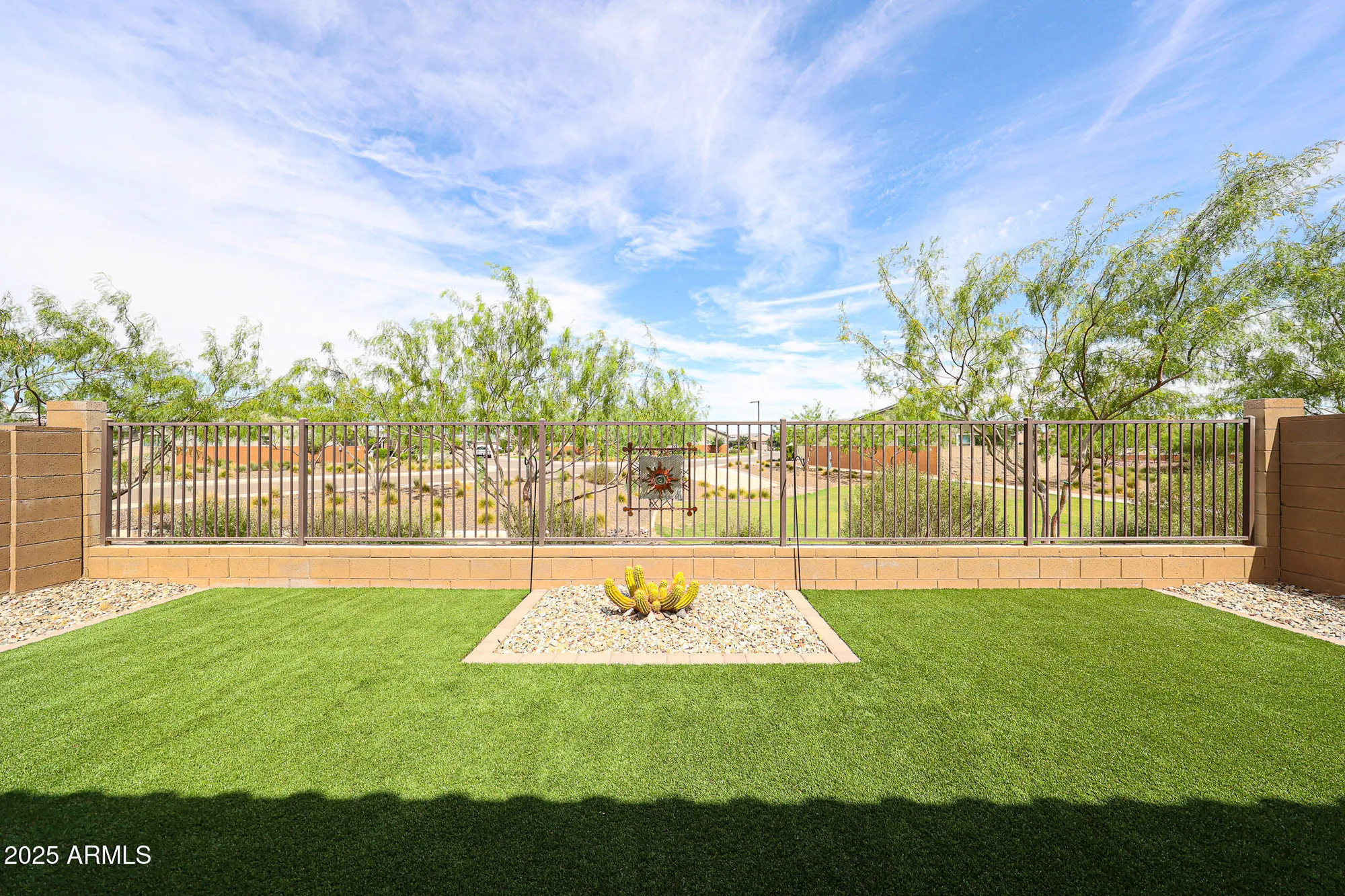 Property Slideshow image 7 of 23 | 24681 n 171st ln, Surprise, AZ, 85387