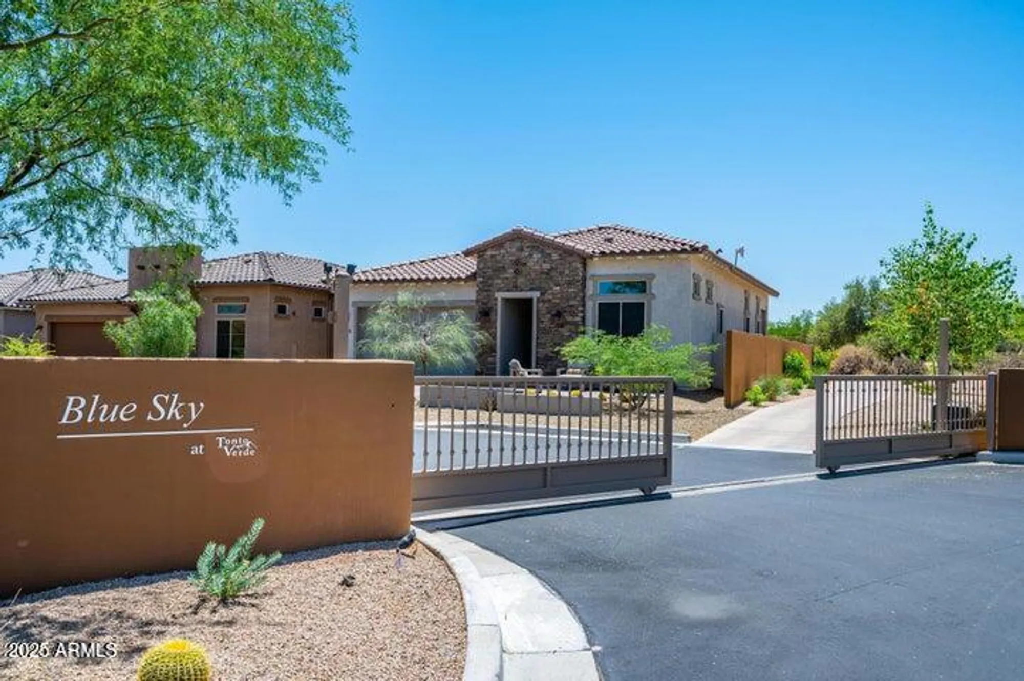 Property Slideshow image 20 of 24 | 18814 e blue sky dr, Rio Verde, AZ, 85263