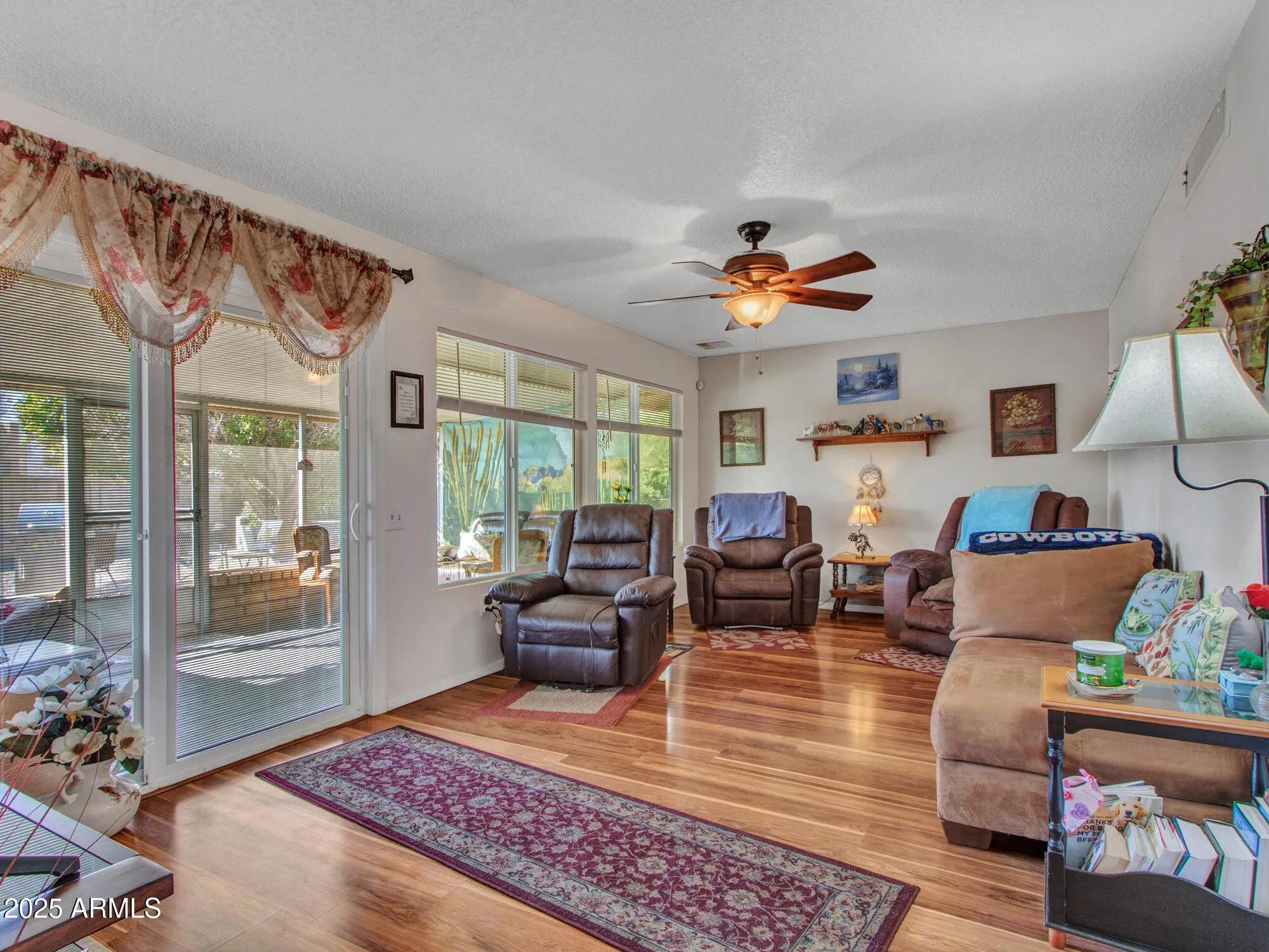 Property Slideshow image 31 of 50 | 9313 w arrowhead dr, Sun City, AZ, 85351