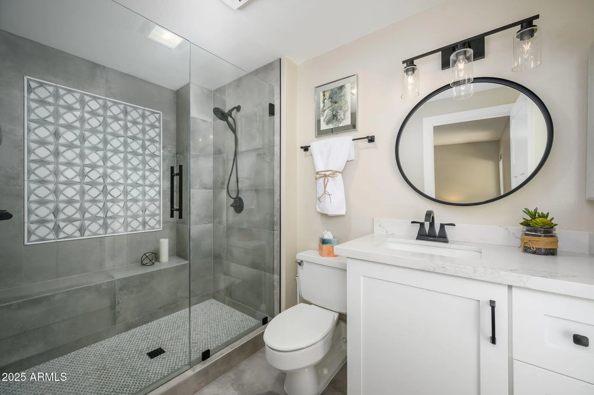 Property Slideshow image 10 of 28 | 9702 w pineridge dr, Sun City, AZ, 85351