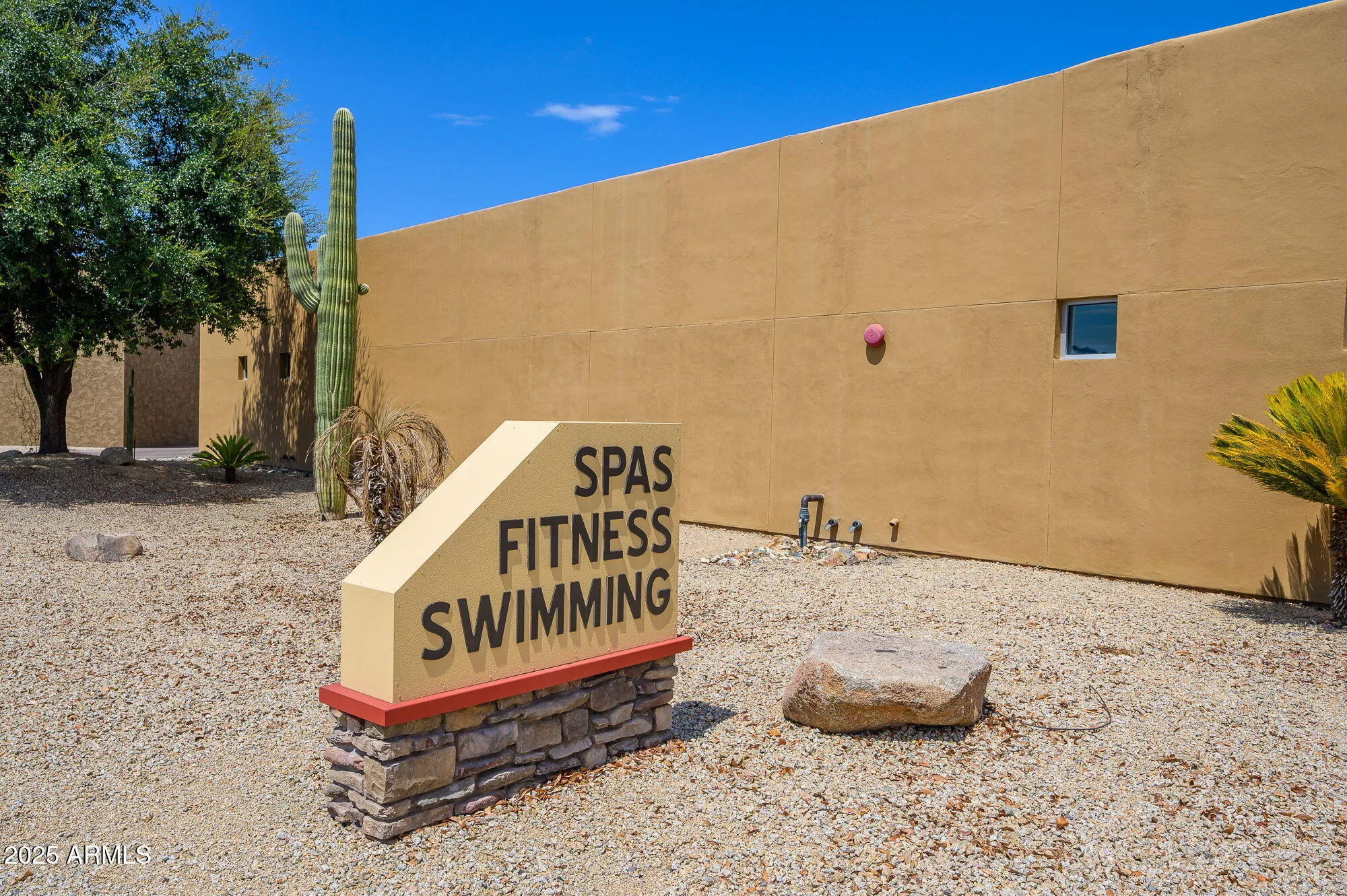 Property Slideshow image 25 of 28 | 9702 w pineridge dr, Sun City, AZ, 85351