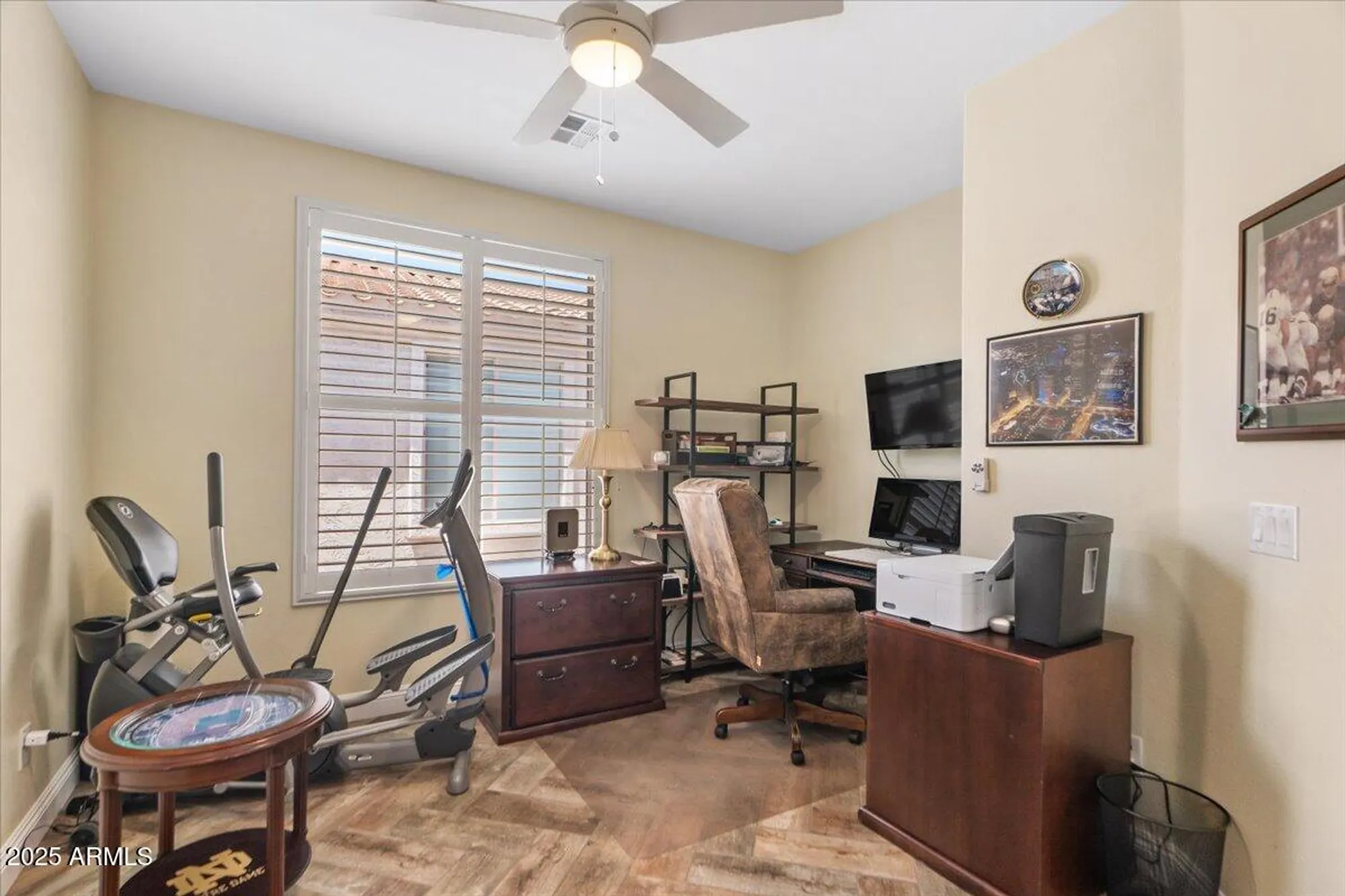 Property Slideshow image 19 of 40 | 4649 e sourwood dr, Gilbert, AZ, 85298